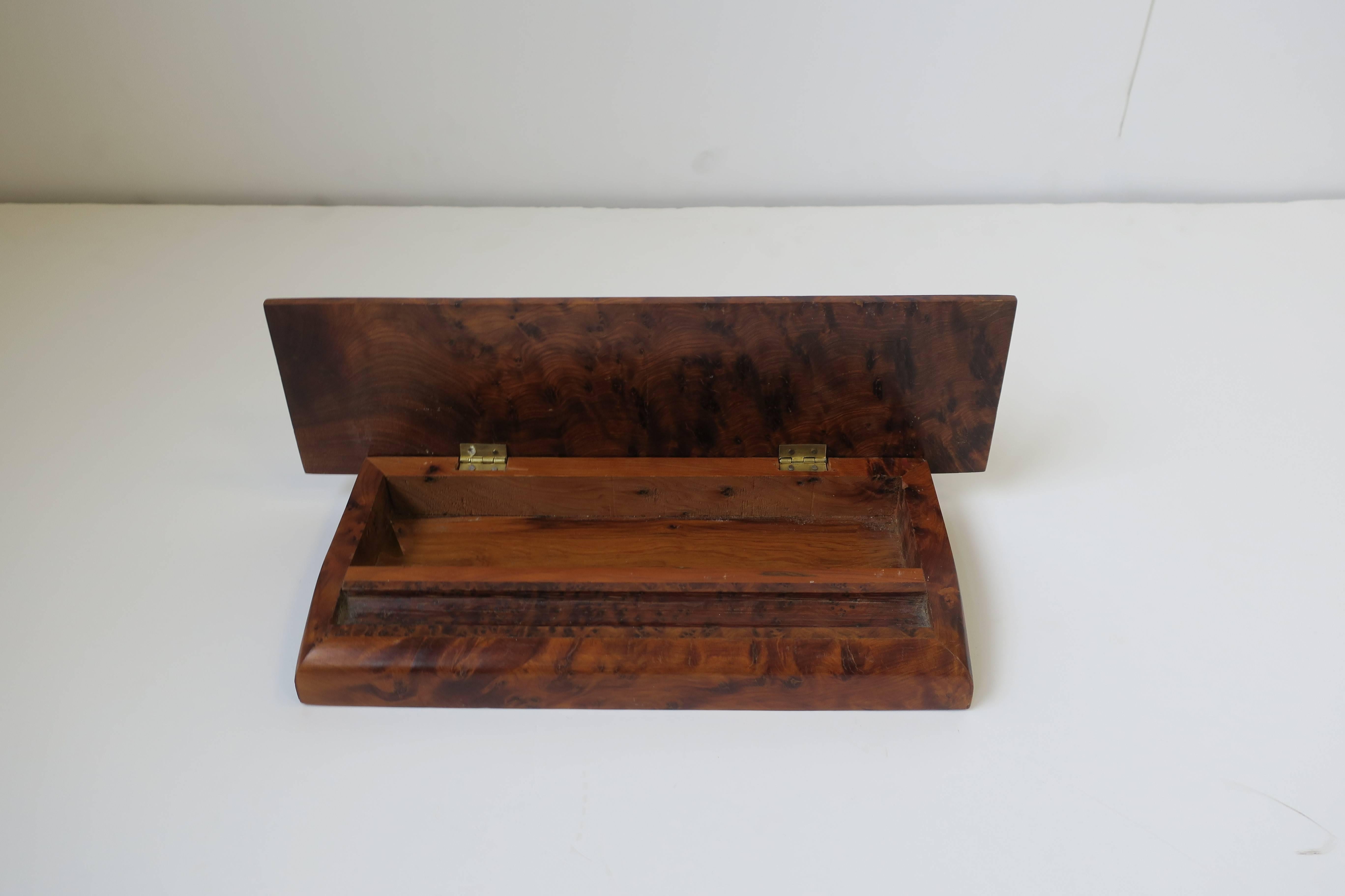 Burl Wood Vanity Jewelry Box or Desk Vessel In Excellent Condition In New York, NY