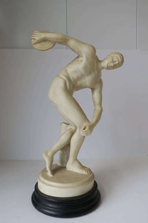 Classic Greek Male Figurative Sculpture of Discobolus For Sale at