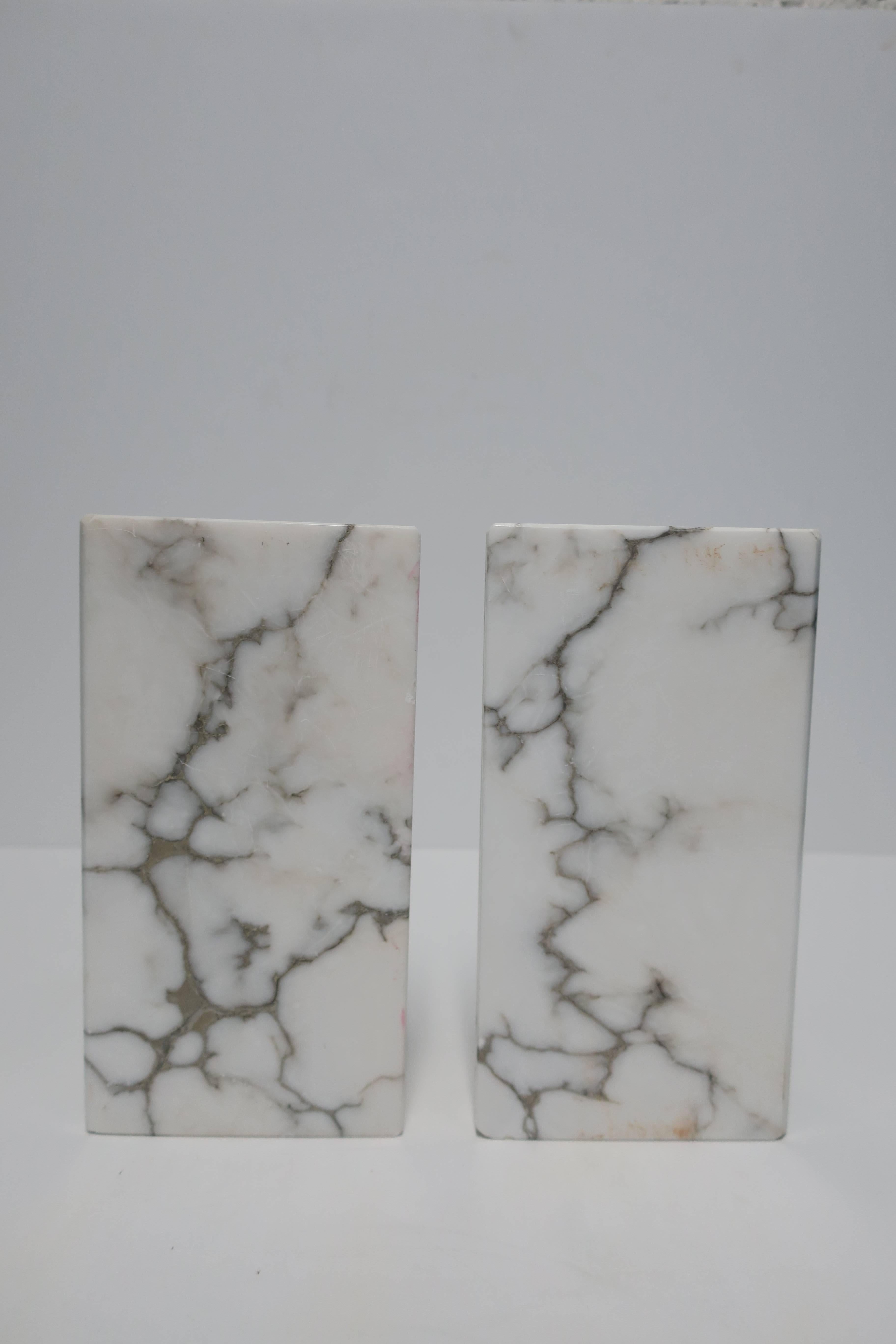 Pair 1970s Modern Italian White and Black Marble 'Book' Bookends 2
