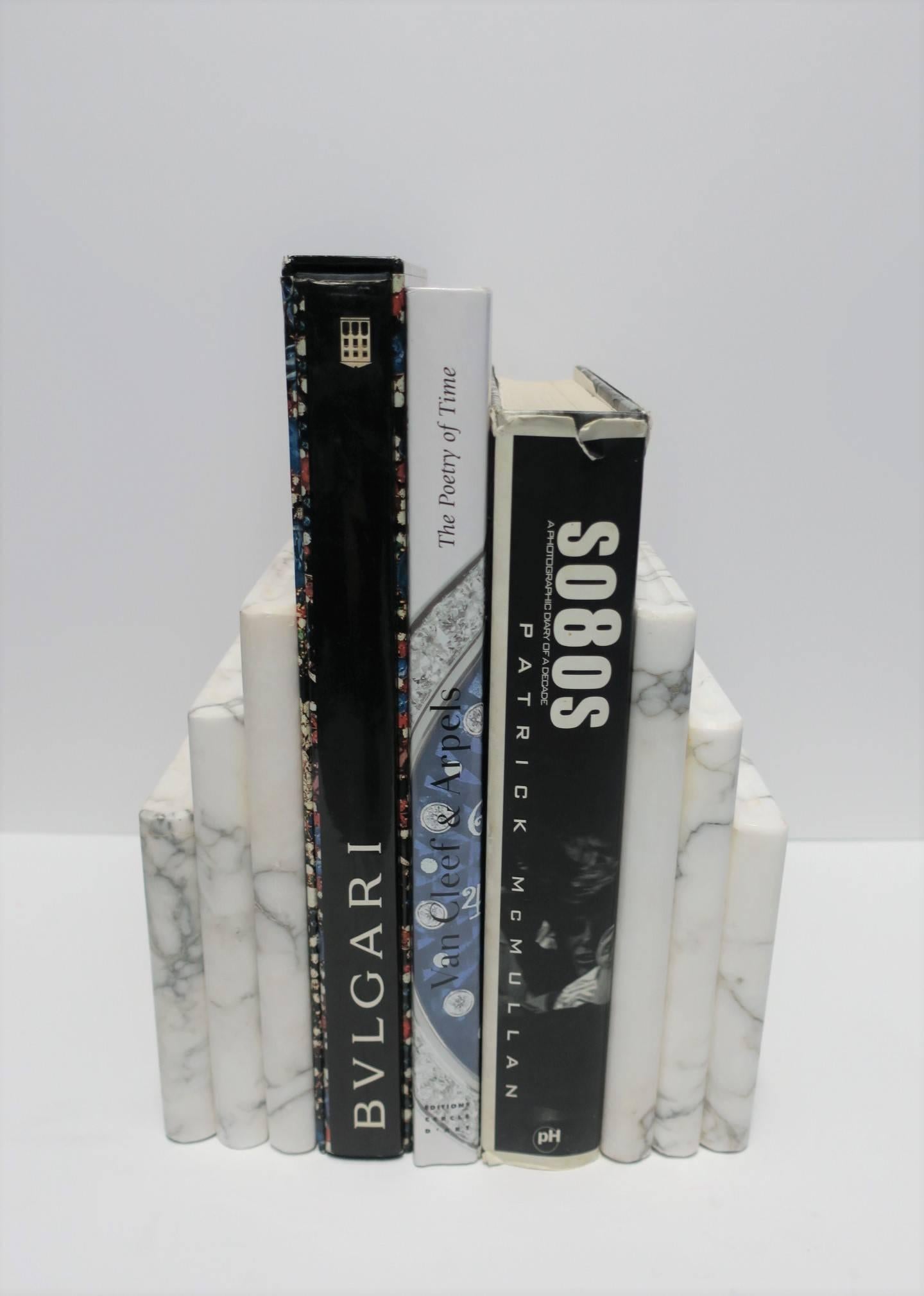 Pair 1970s Modern Italian White and Black Marble 'Book' Bookends 6