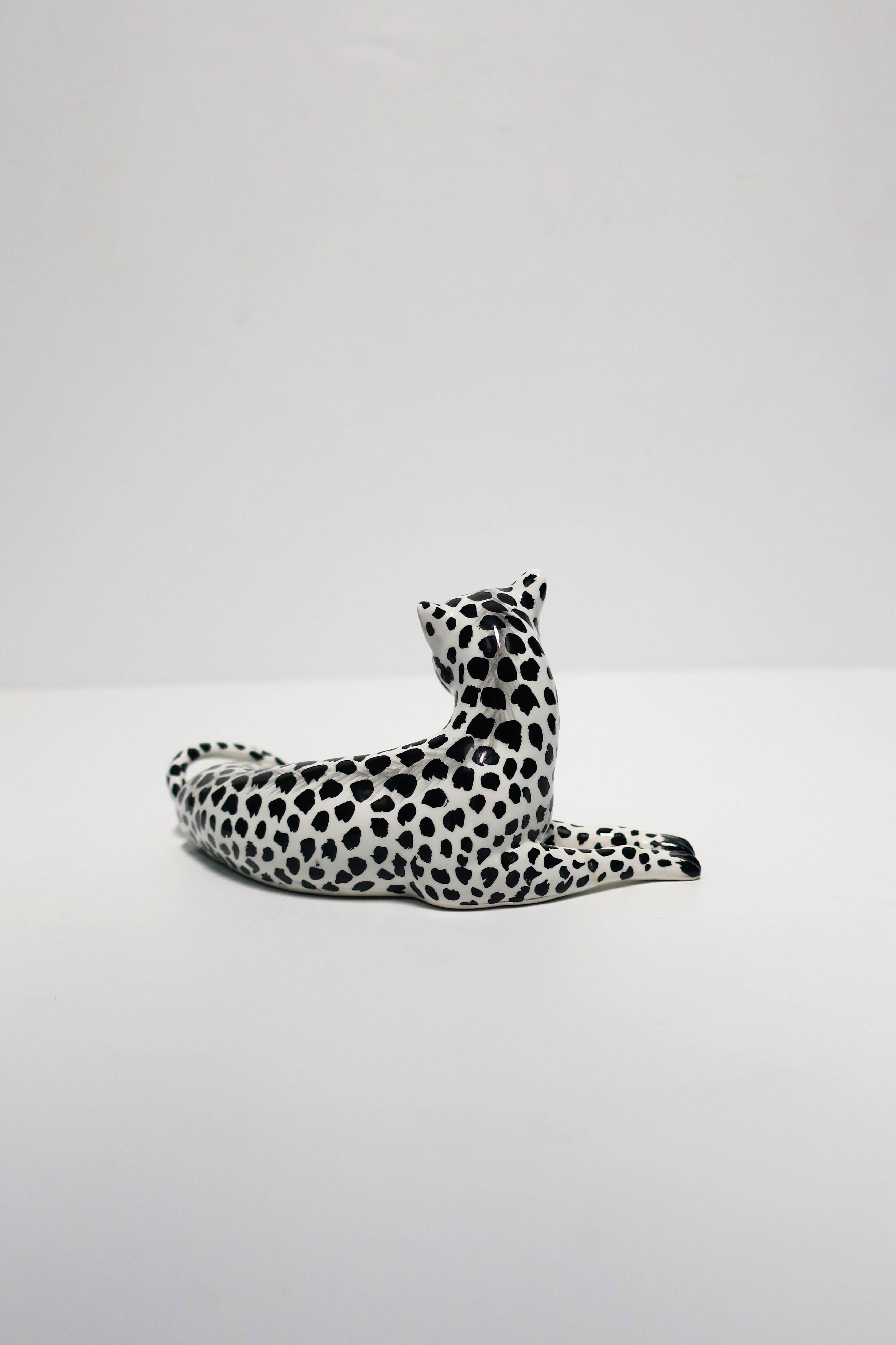 20th Century Italian Art Deco Black and White Cheetah Leopard Cat Sculpture