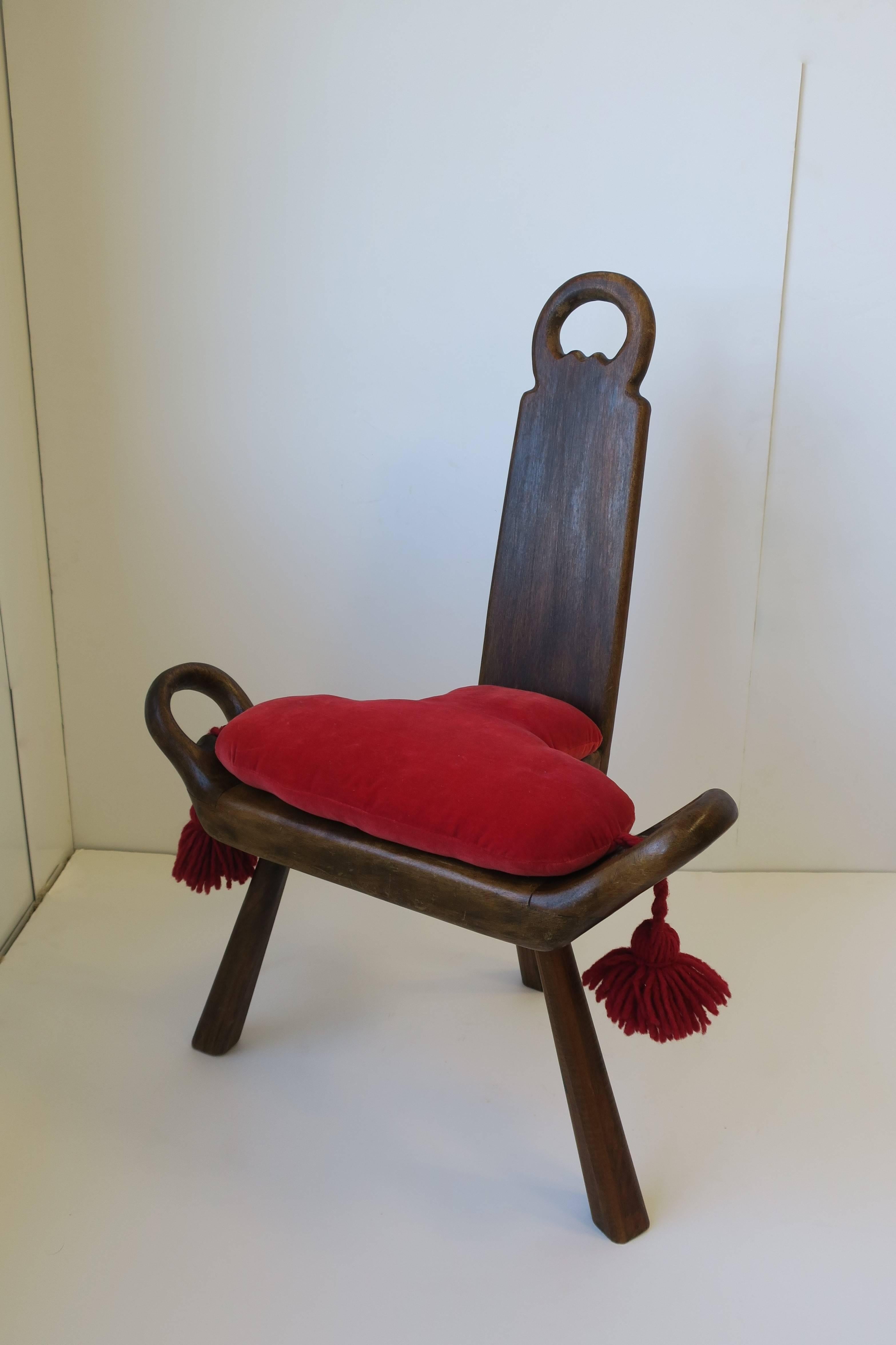 A beautiful vintage Italian Sgabello wood side chair or stool and red velvet seat cushion with tassels. 

Dimensions: 21.5