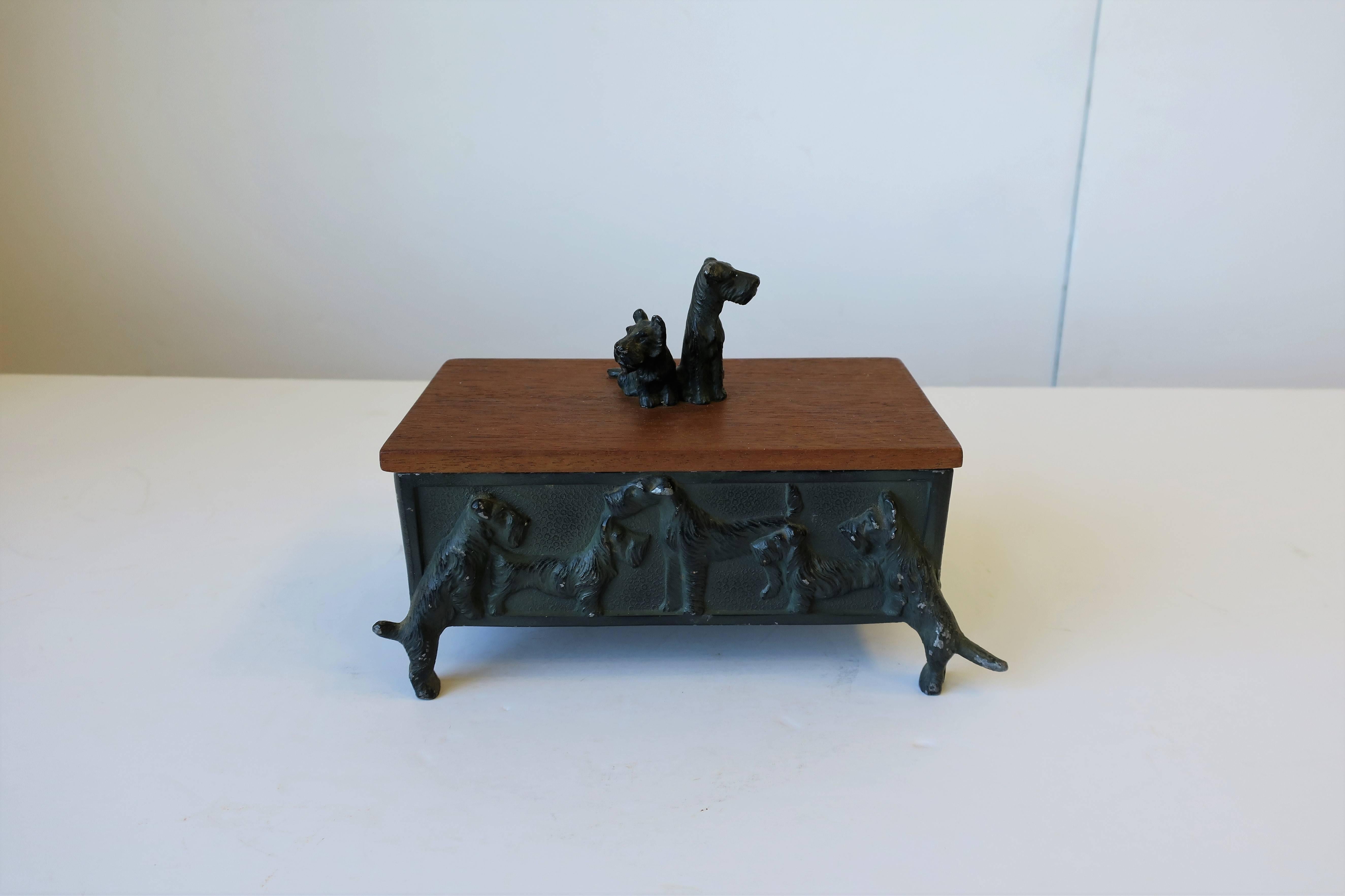 Mid-20th Century Vintage Scottie and Welch Terrier Dog Box, 1940s