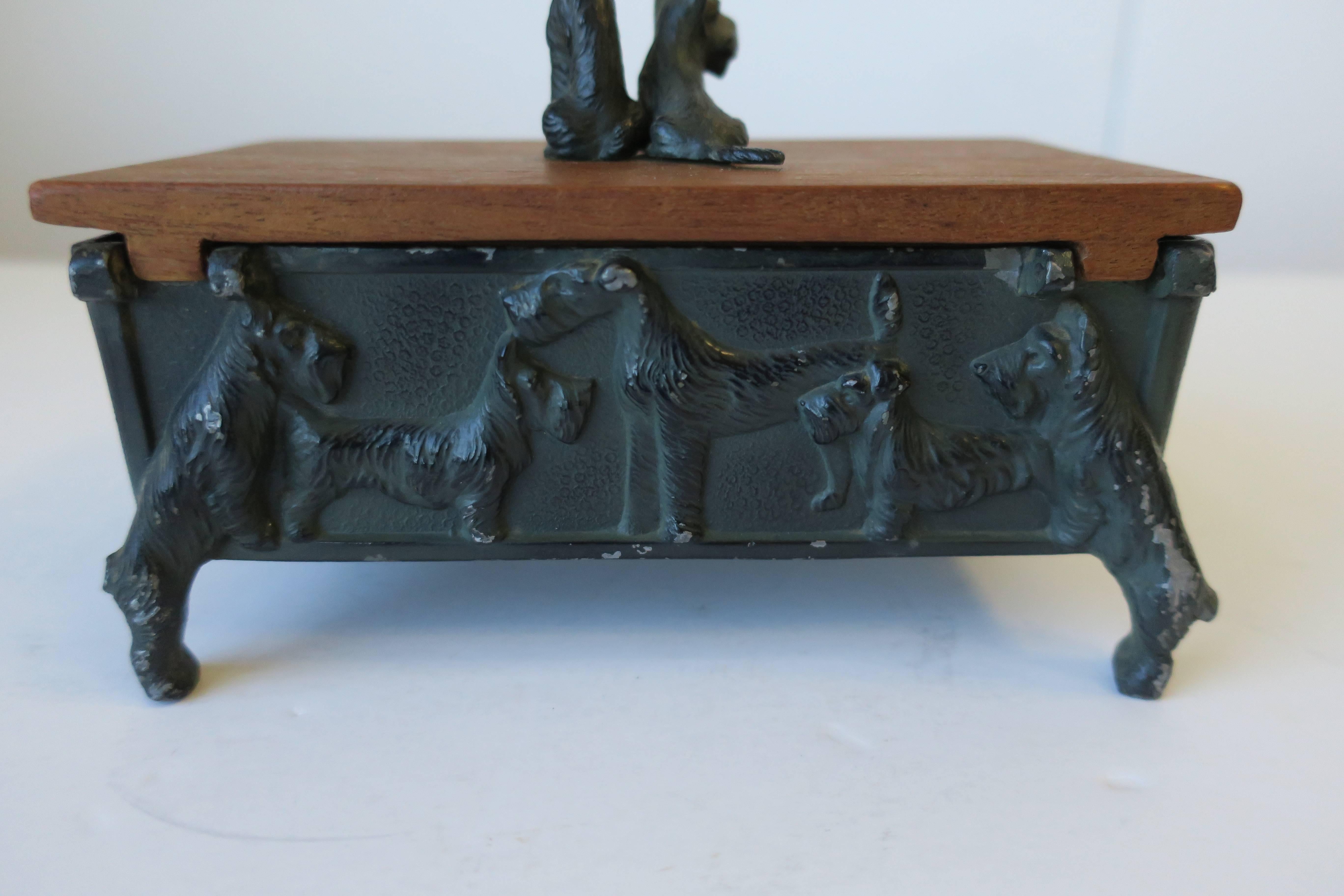 Vintage Scottie and Welch Terrier Dog Box, 1940s 1