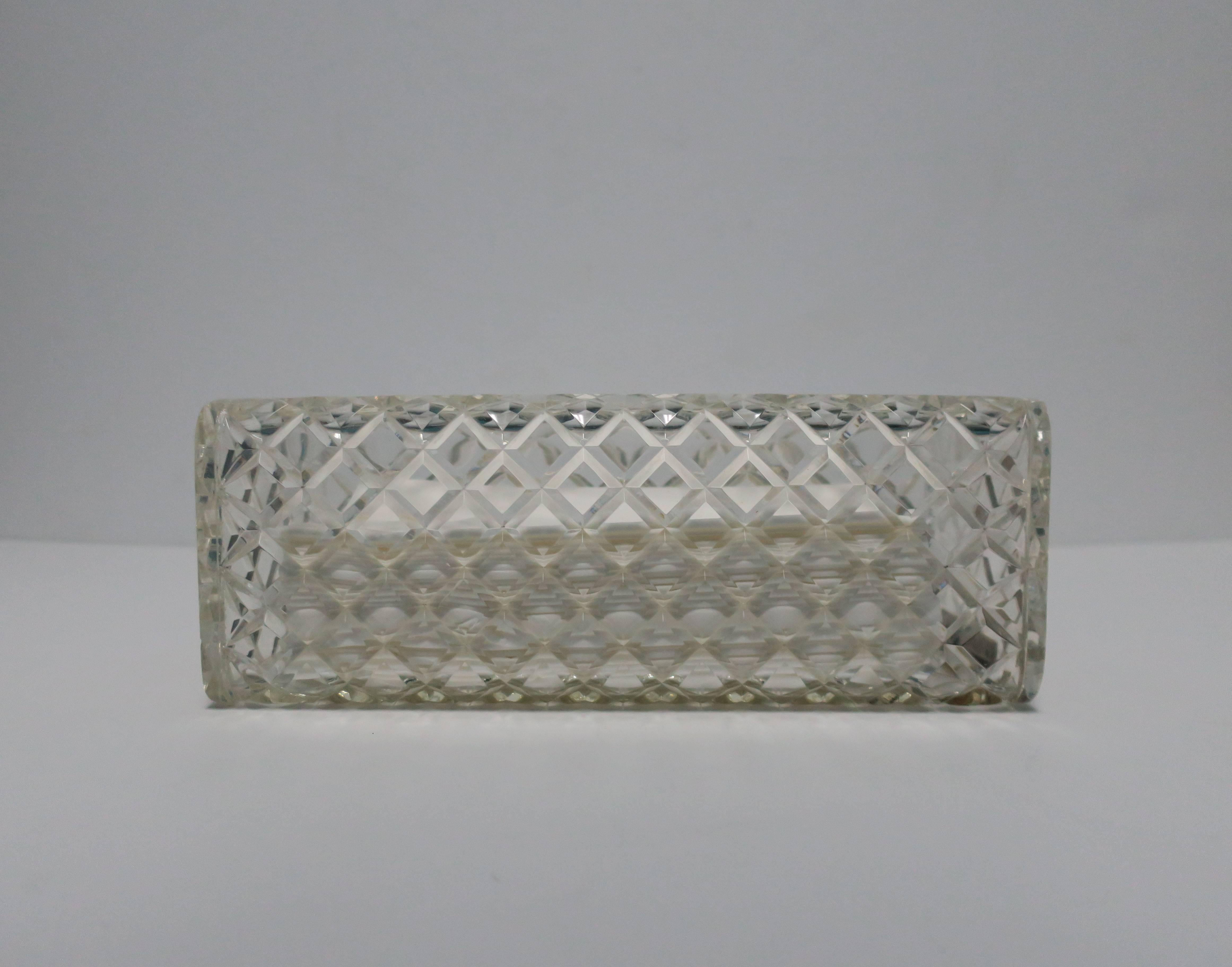 Mid-20th Century Vintage Lucite Tissue Box
