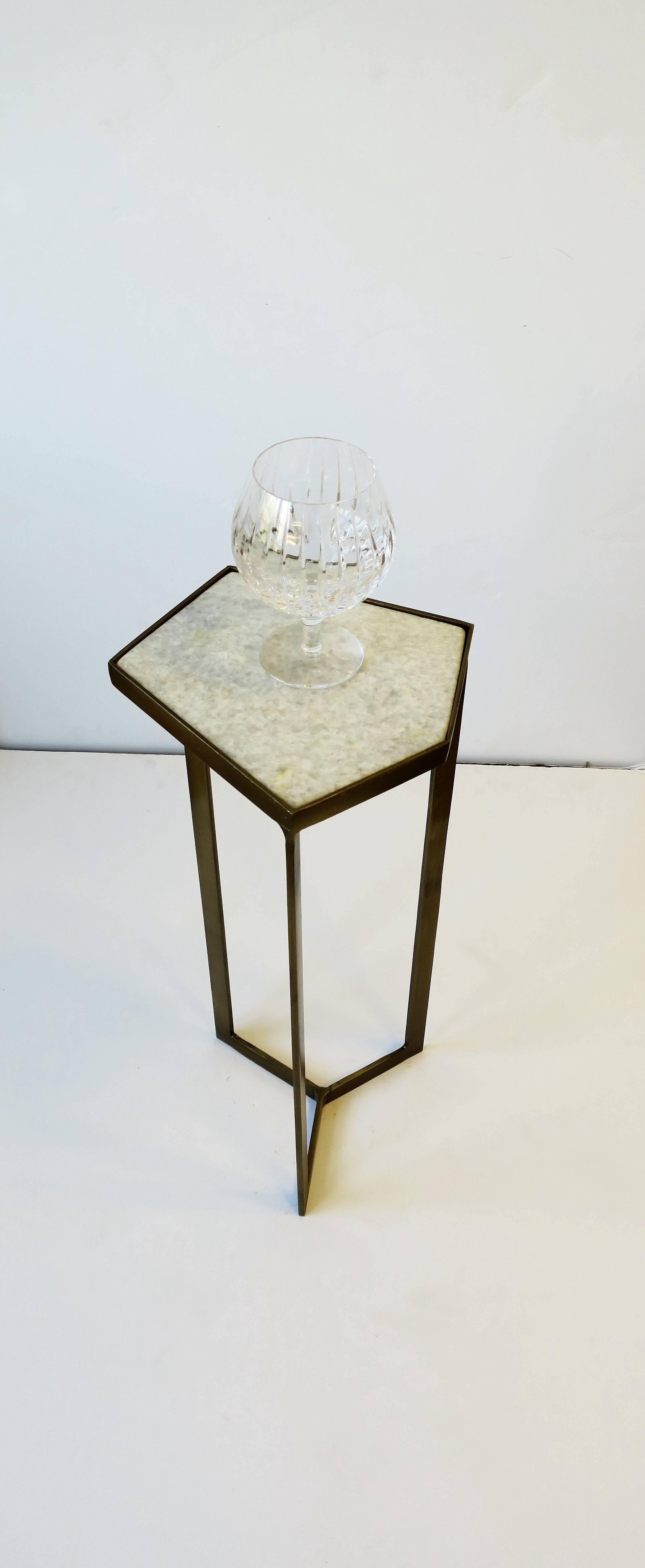 gold drinks table