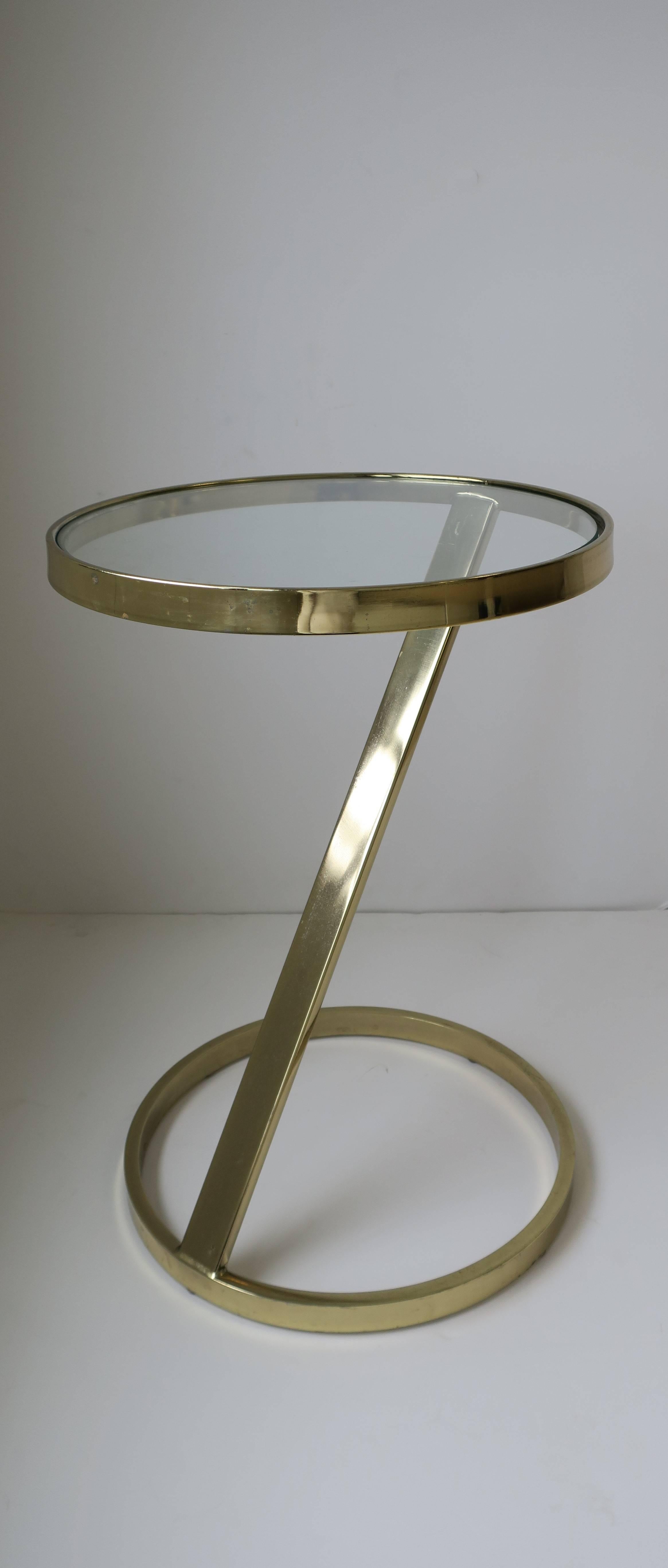 Modern Round Brass and Glass Side or Drinks Table  6