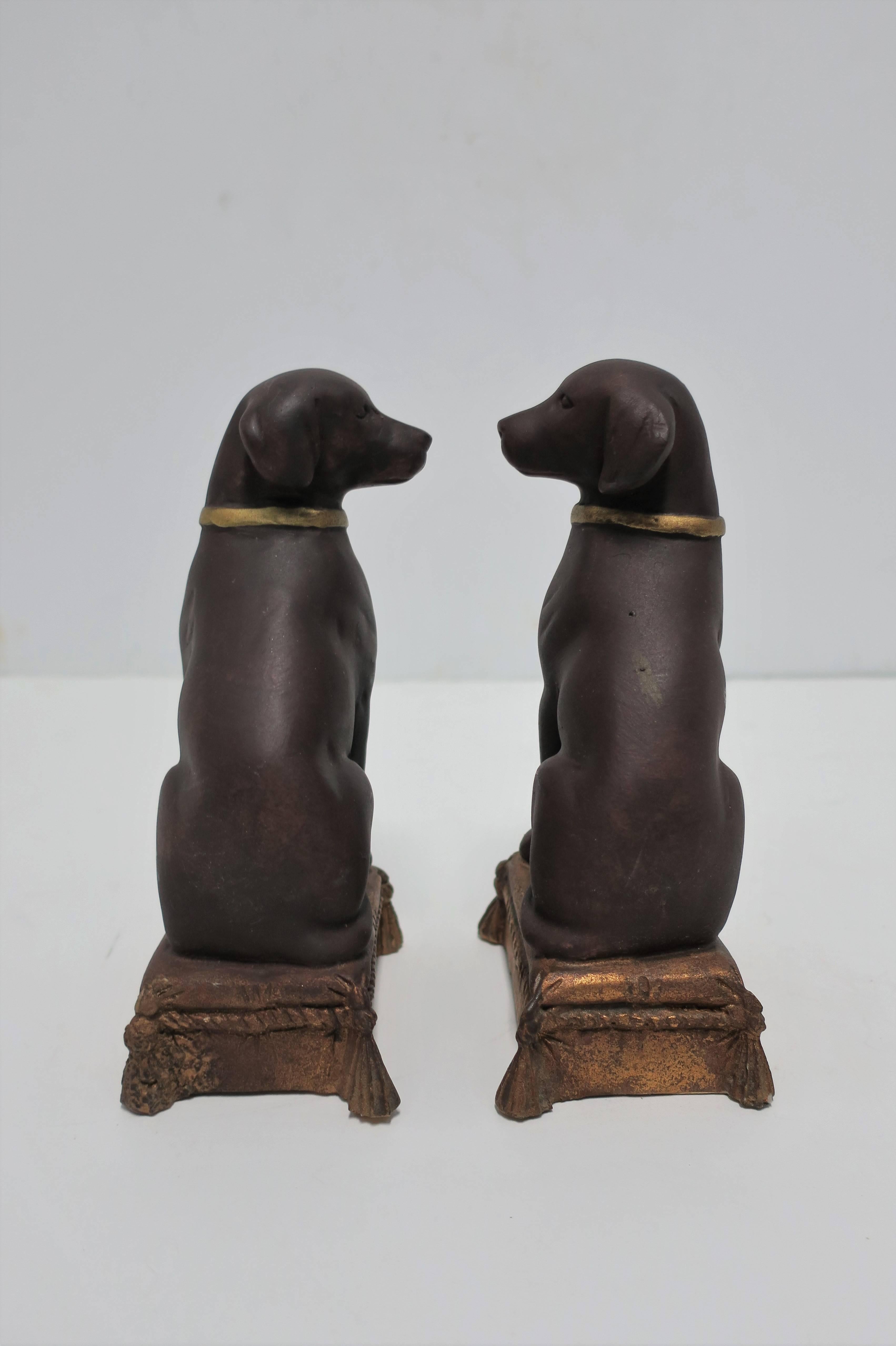 20th Century Vintage Pair of Retriever Dog Bookends