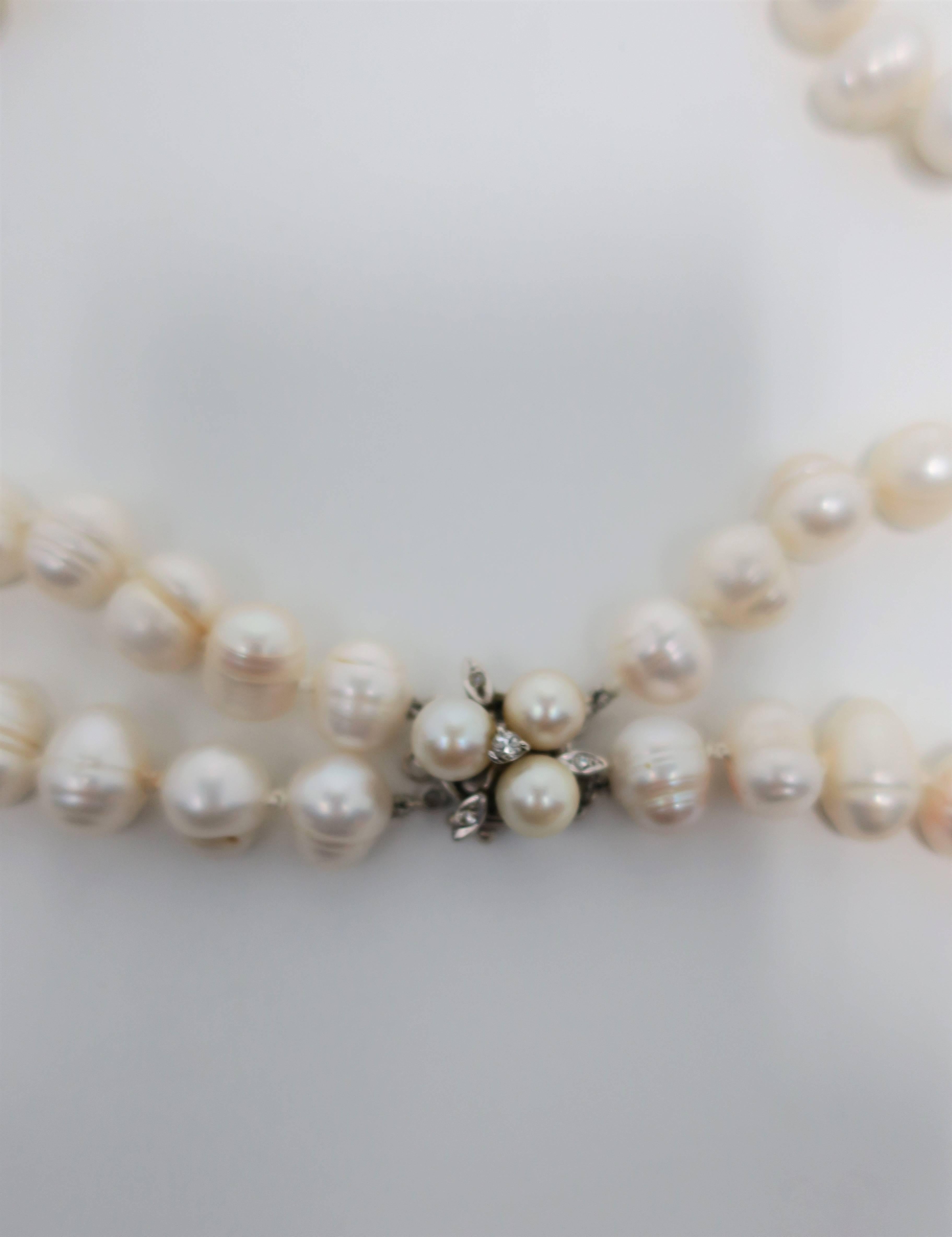Natural Pearl Necklace with Vintage Pearl Gold and Diamond Clasp 2