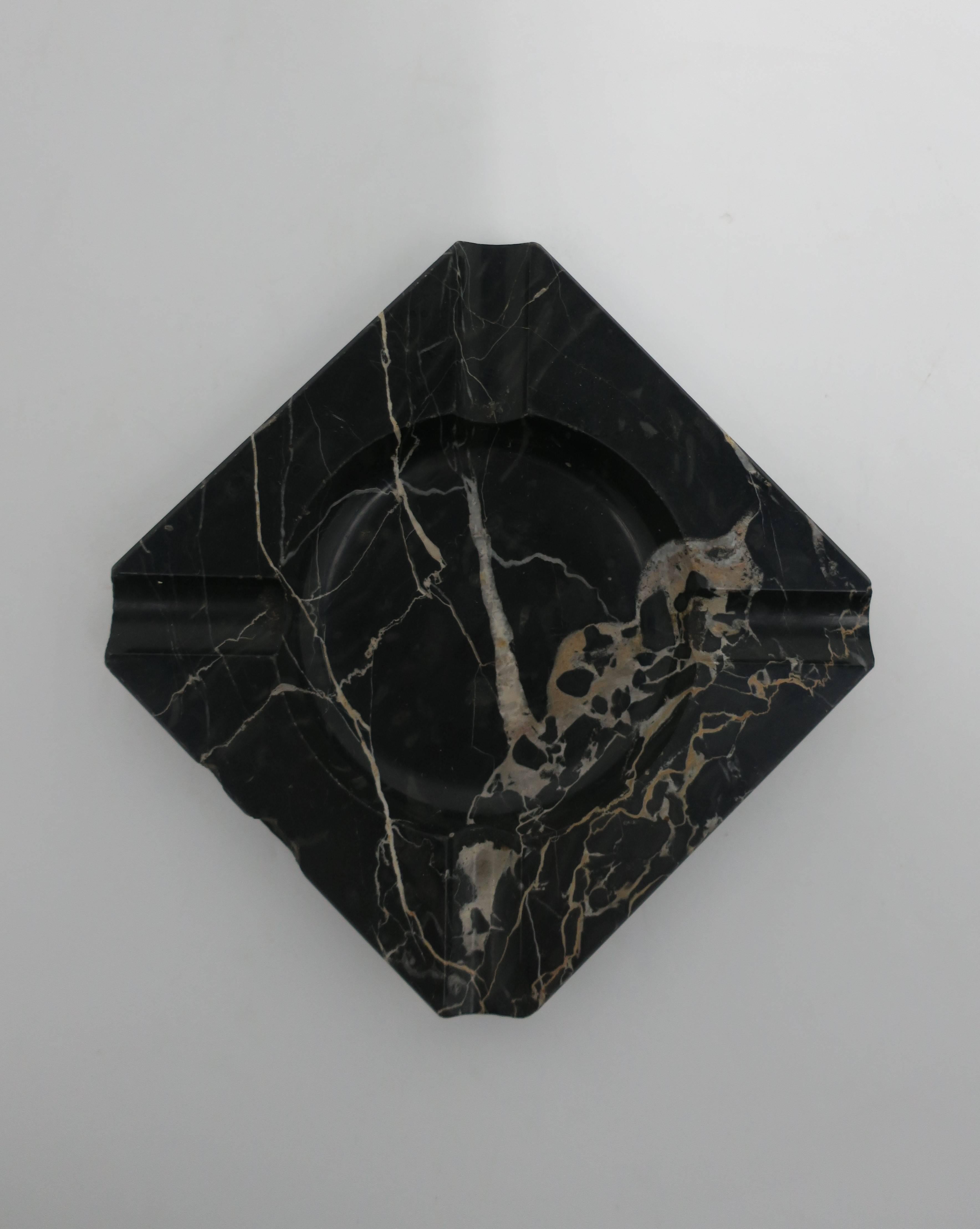 French Art Deco Black Marble Vessel or Ashtray 3