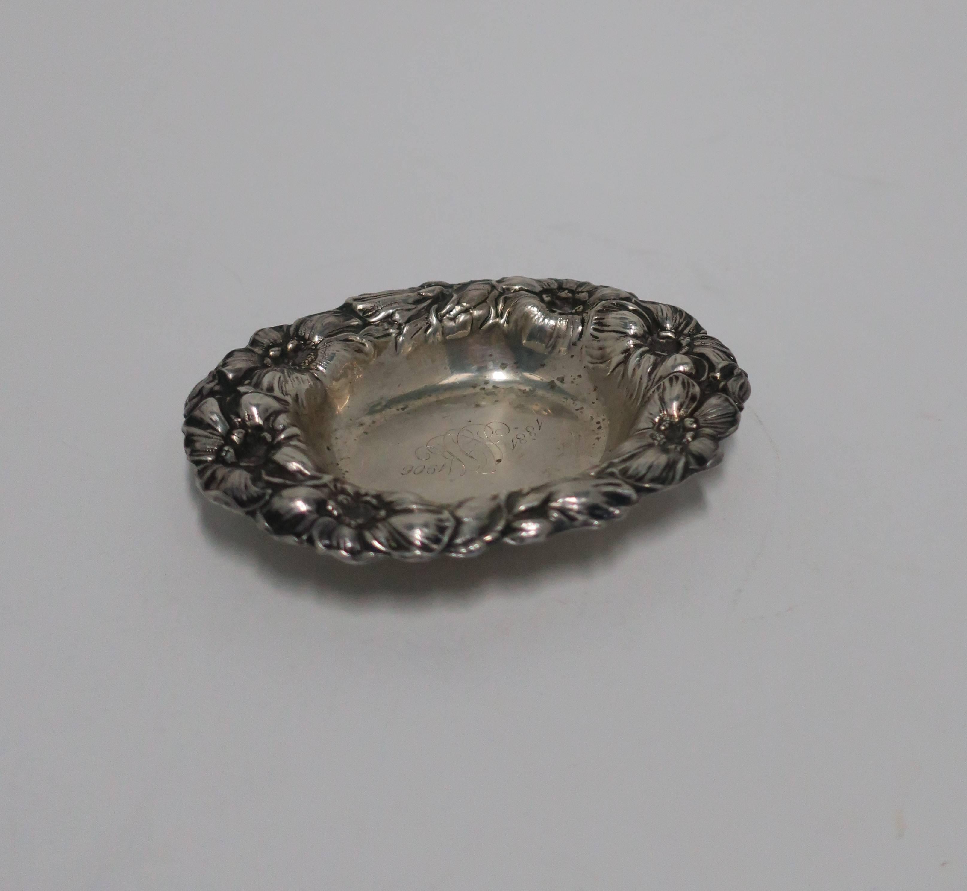 Antique Sterling Silver Jewelry Dish In Good Condition In New York, NY