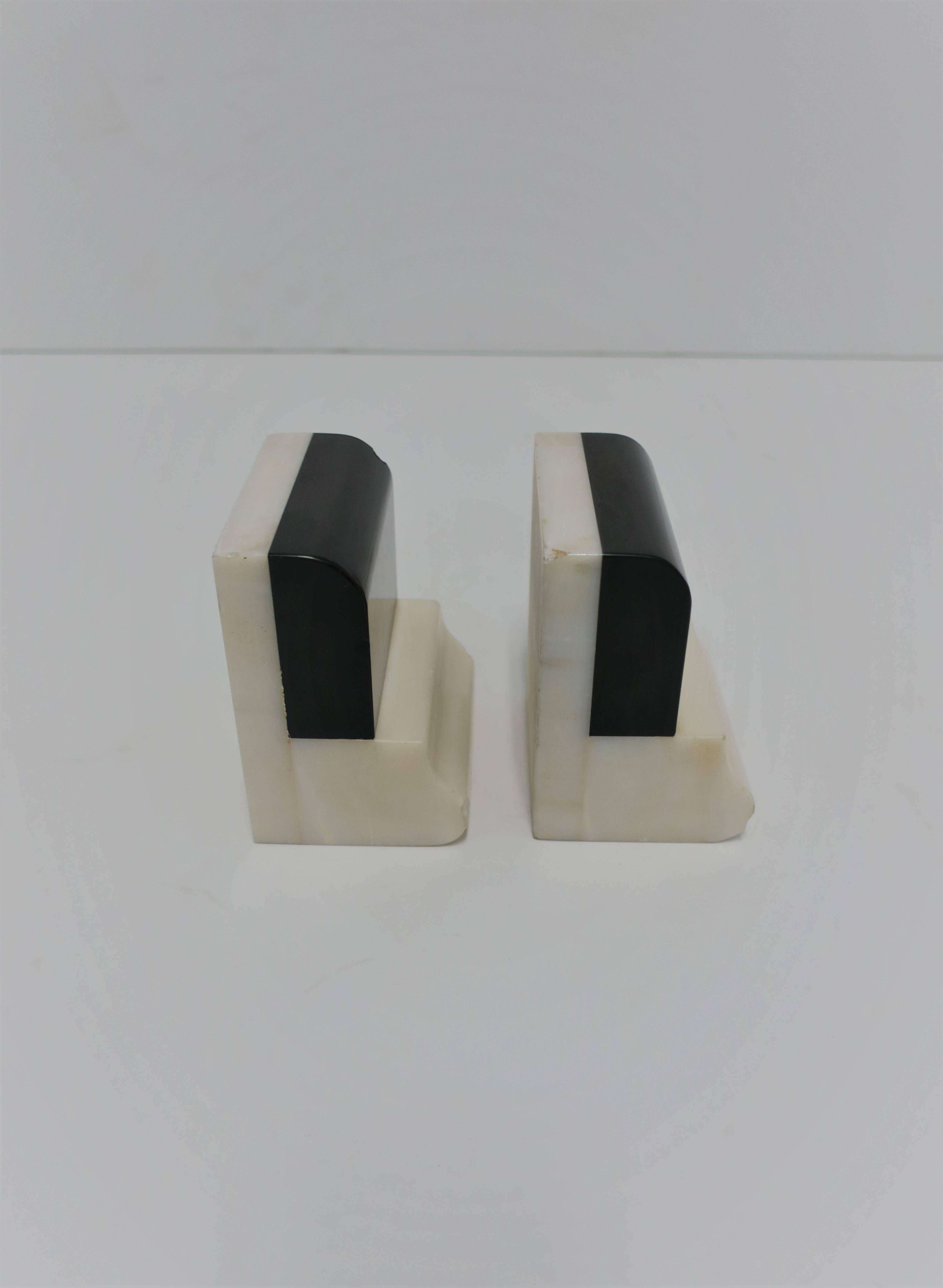 Pair Art Deco Black and White Marble Bookends 4