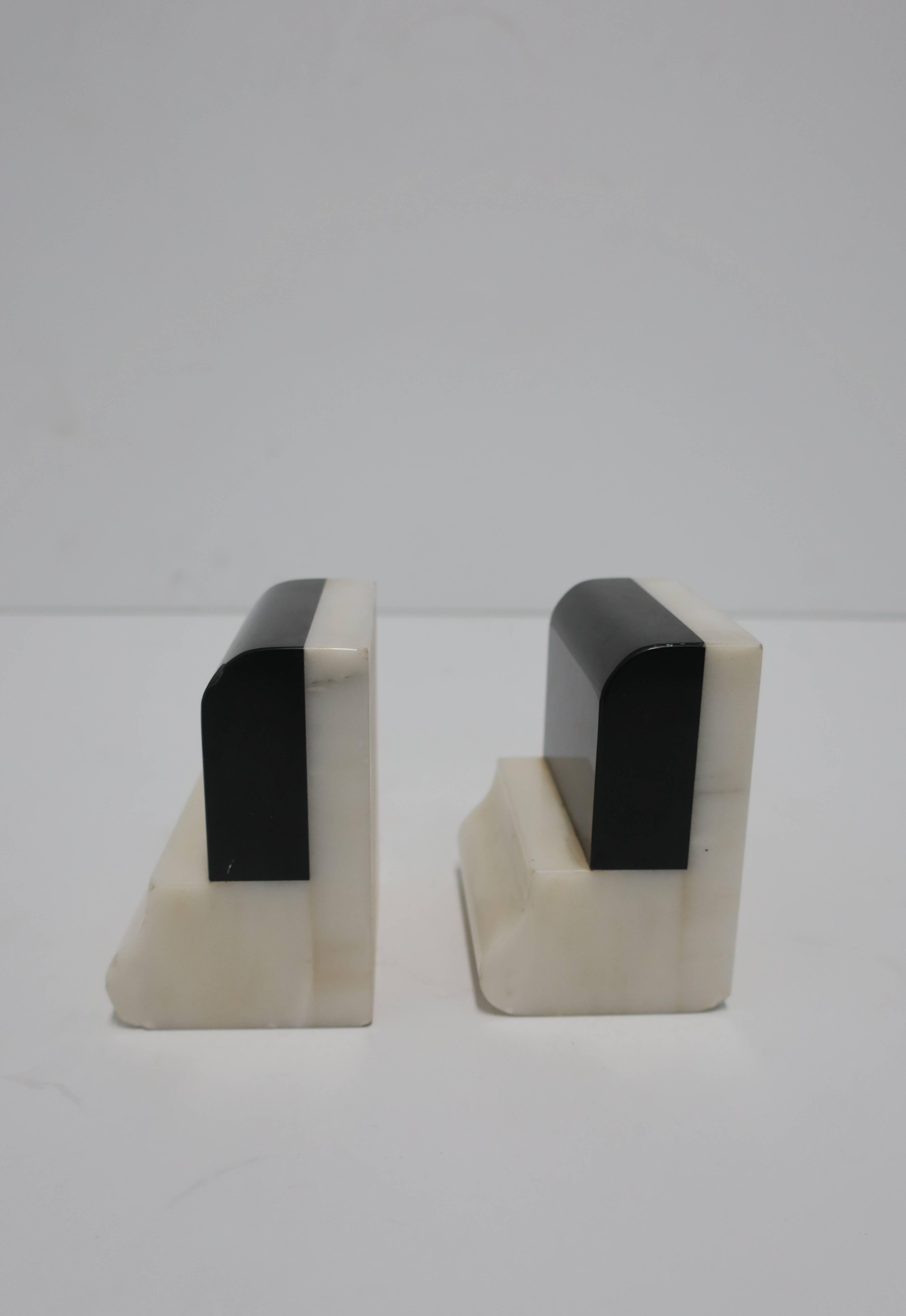 Pair Art Deco Black and White Marble Bookends 5