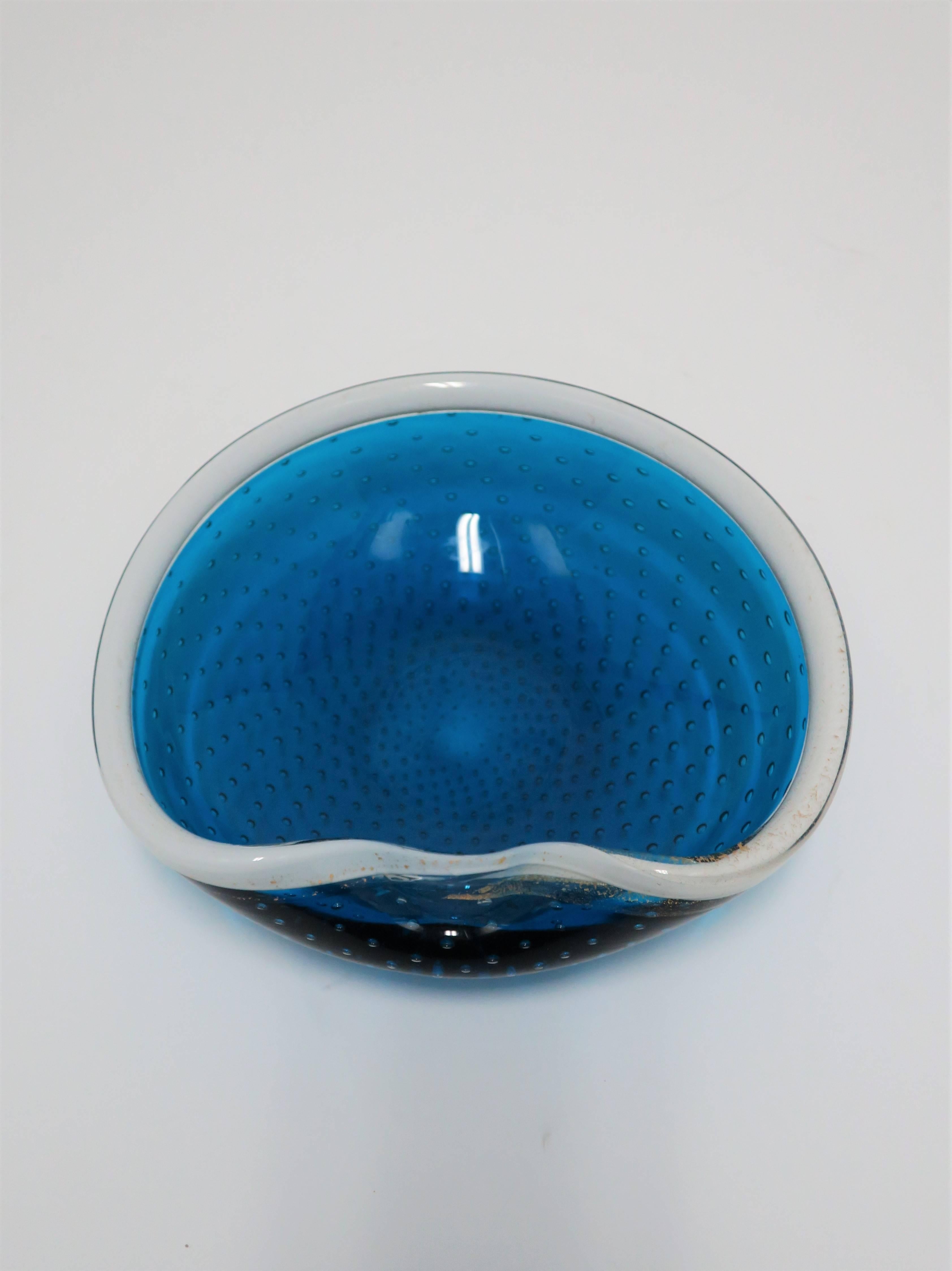 Mid-20th Century Italian Murano Blue White Gold Art Glass Bowl