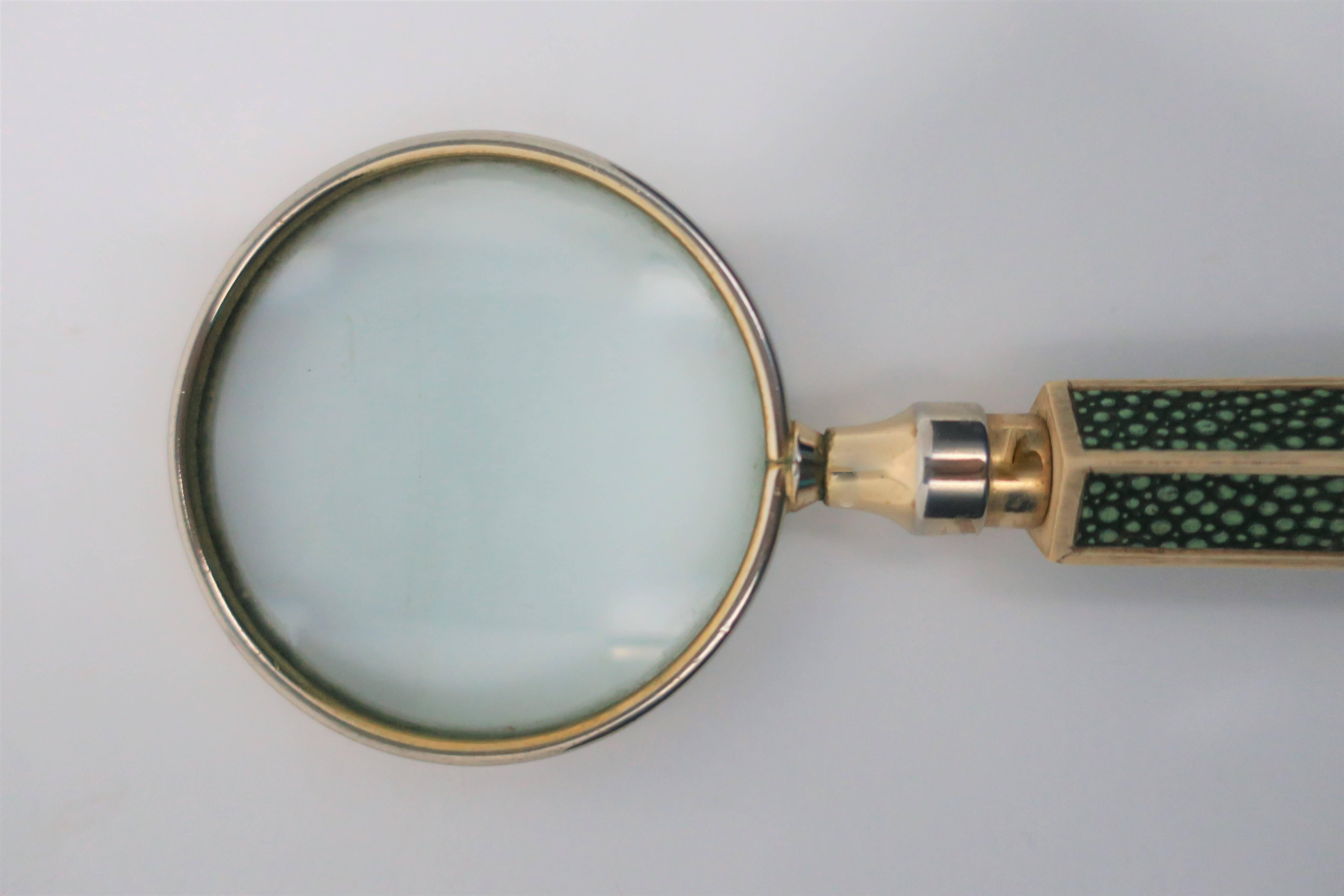 green magnifying glass