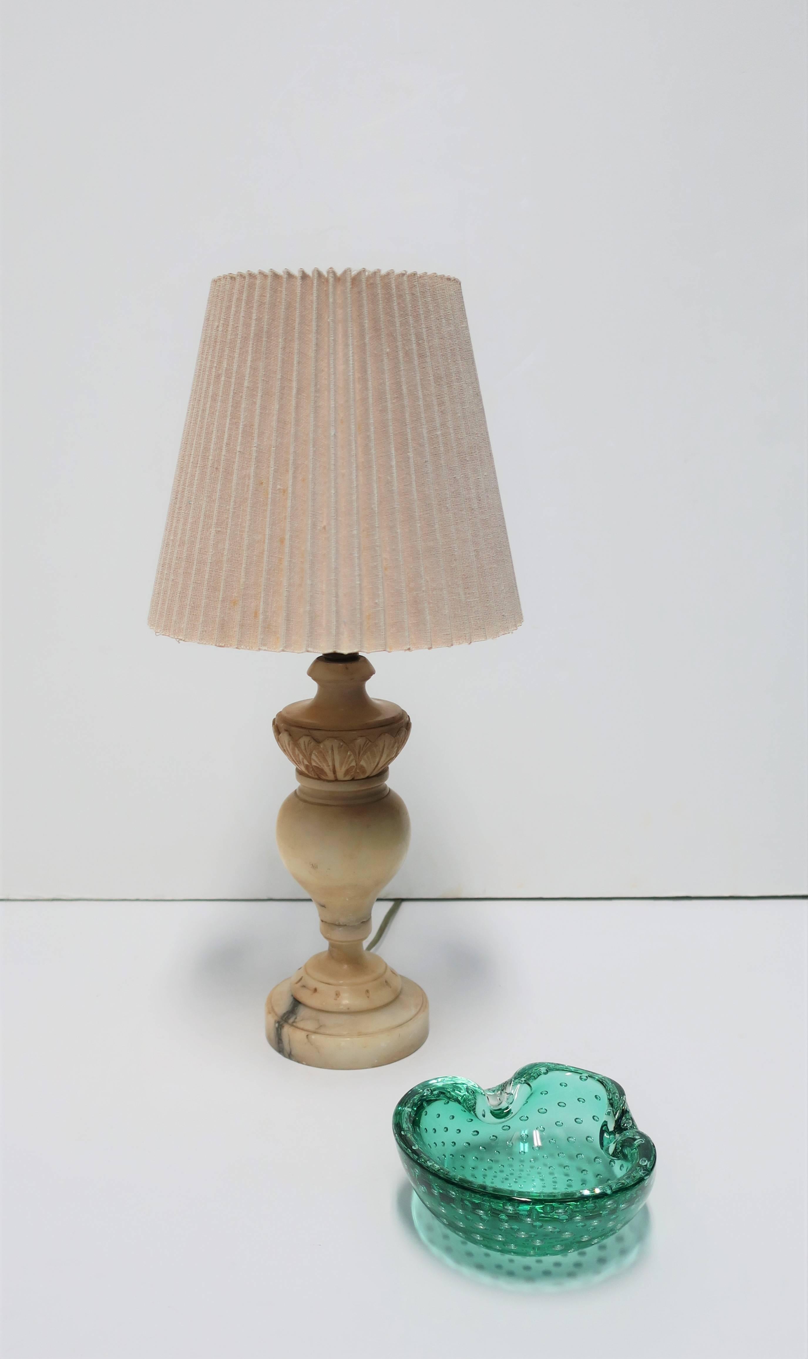 Hand-Carved Small Italian Alabaster Marble Table or Desk Lamp, Italy, 1940s