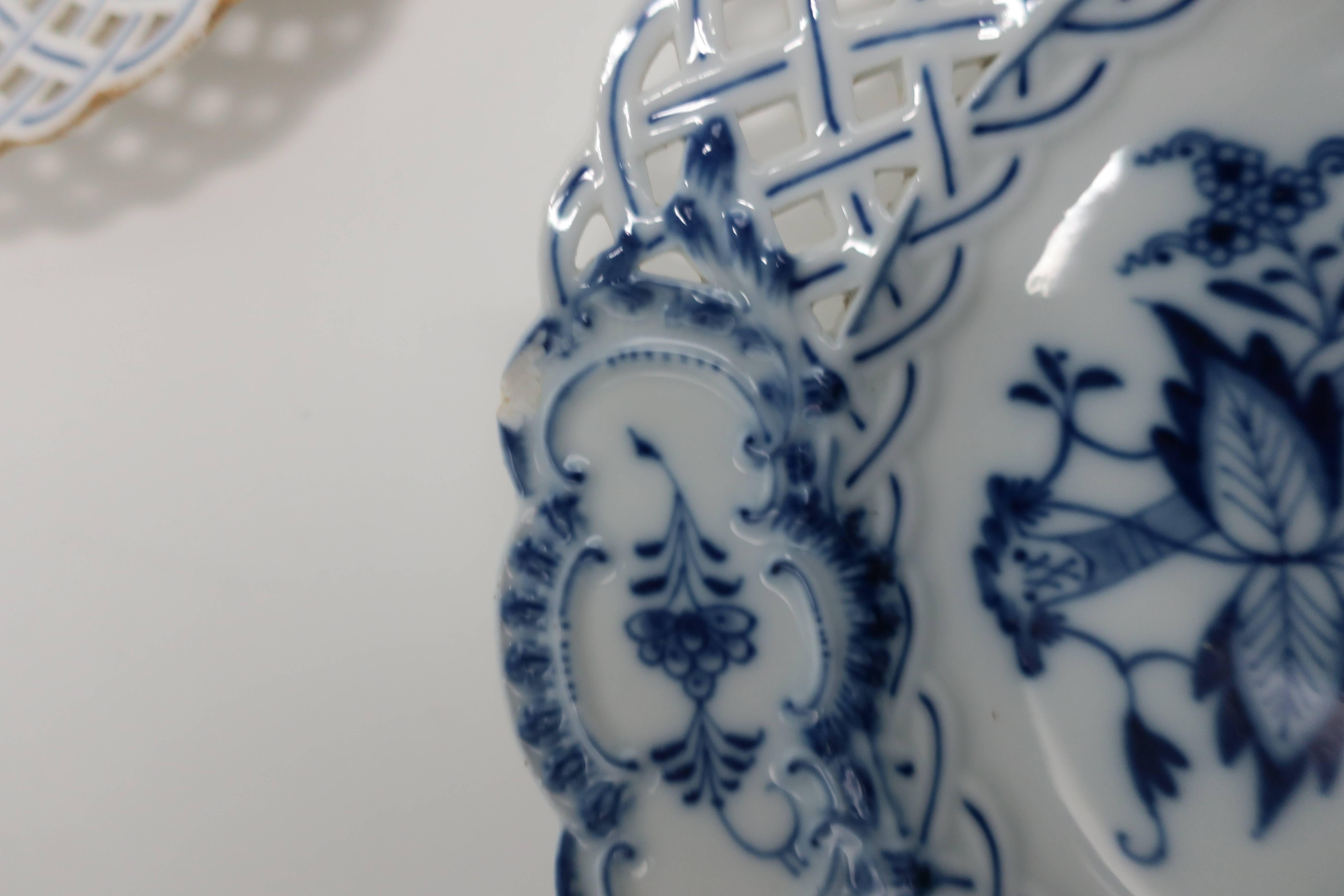 Blue and White Meissen Porcelain Plates 4