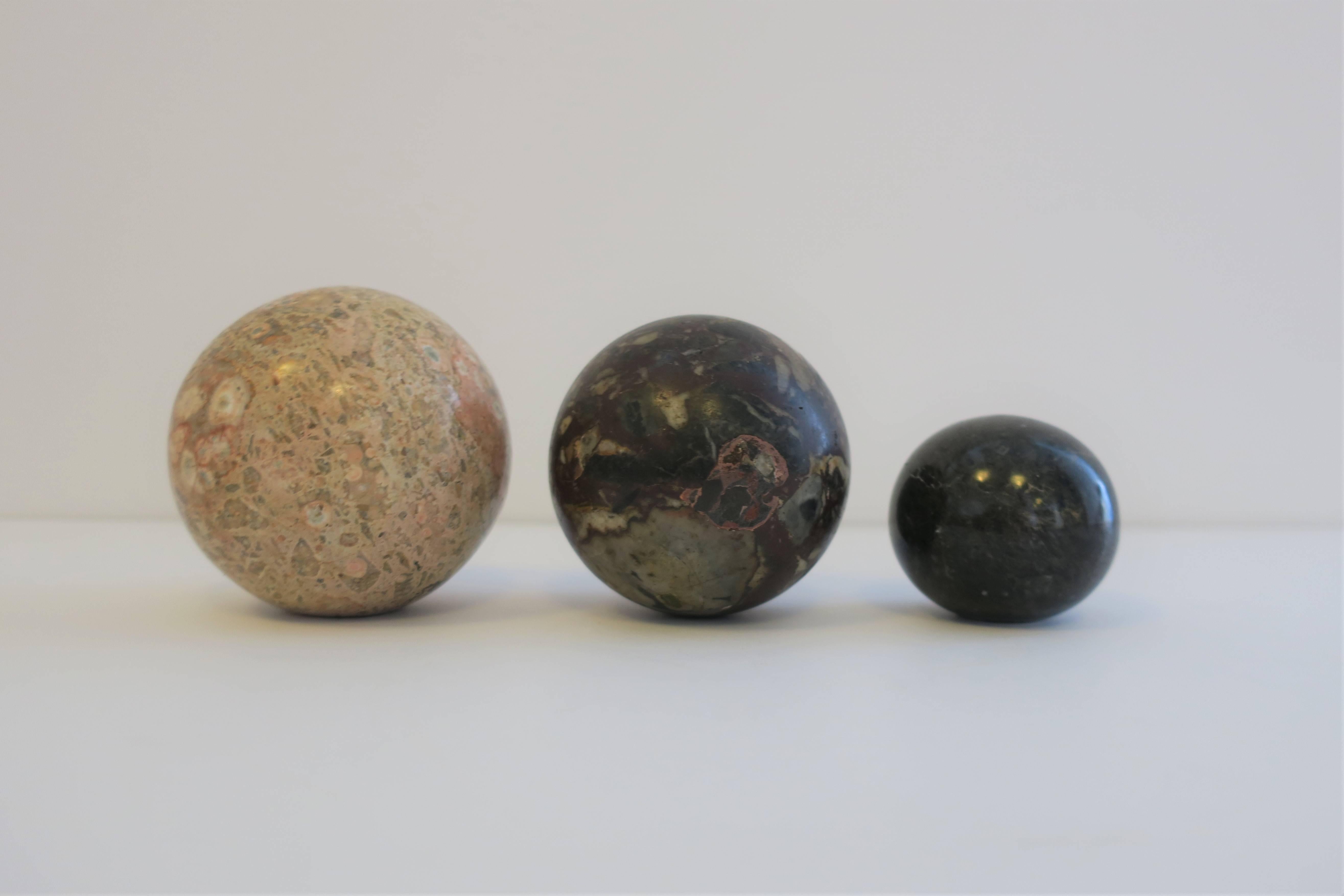Marble Stone Spheres, ca. 1970s In Good Condition In New York, NY