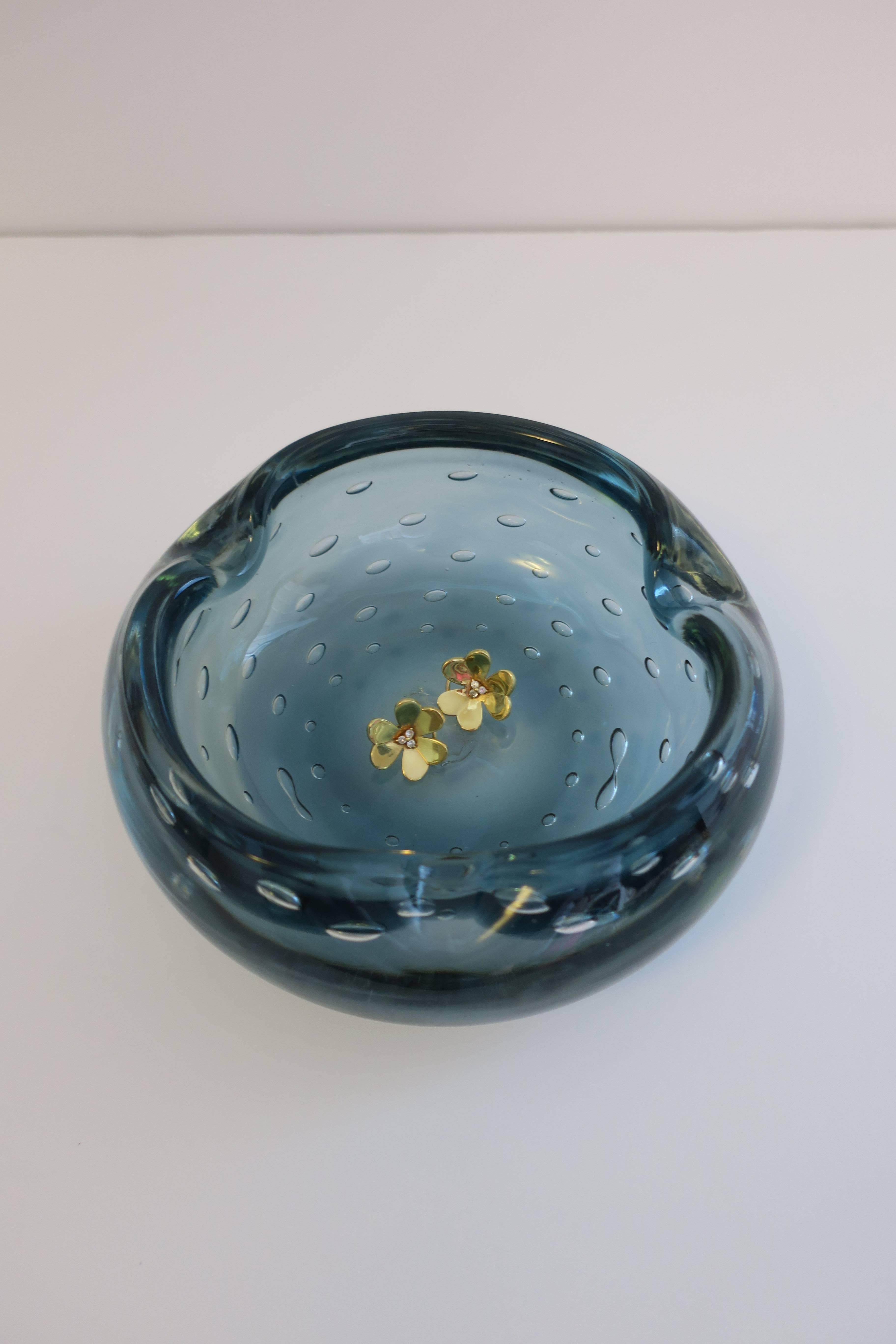 Italian Murano Blue Art Glass Bowl 2