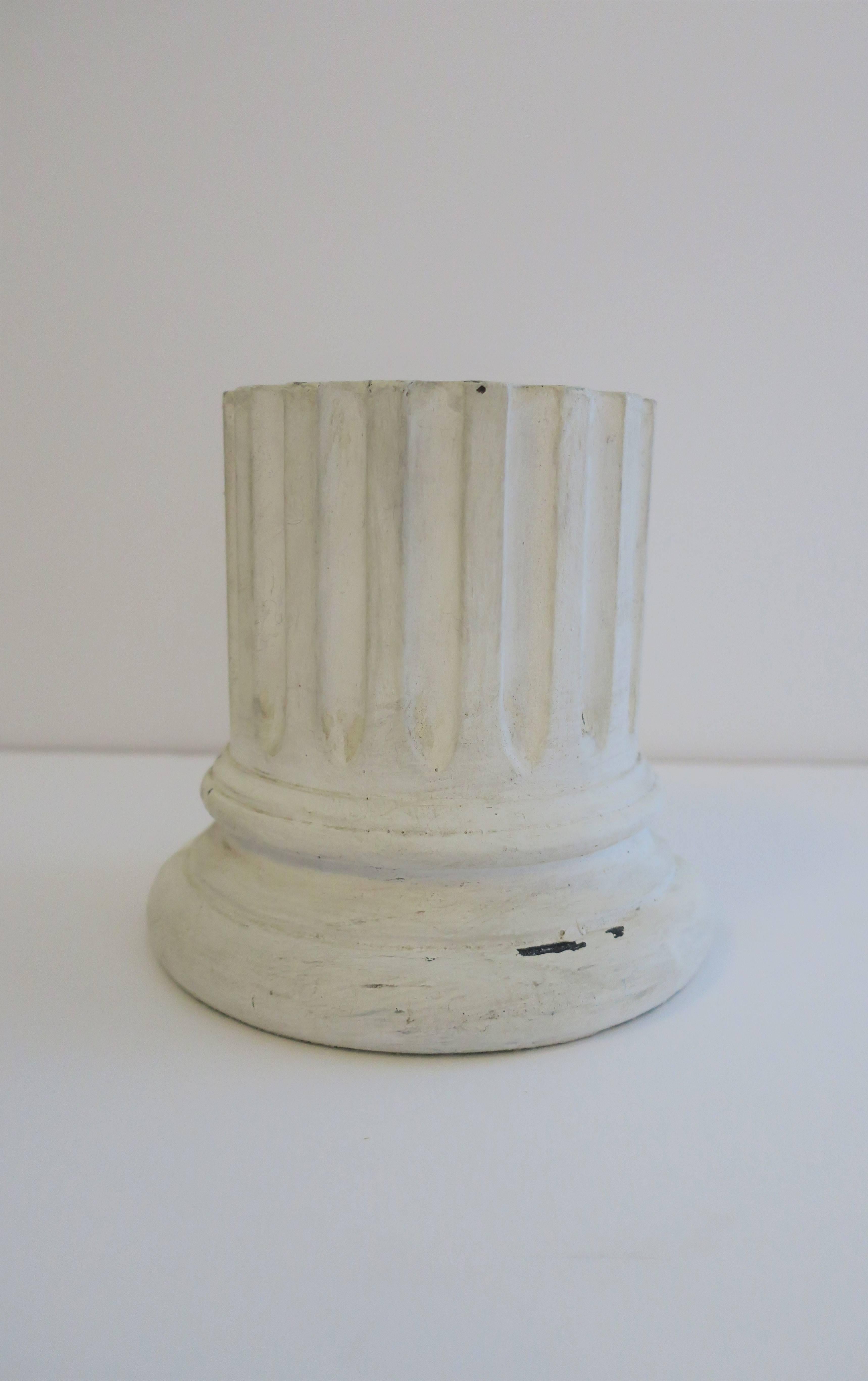 White Plaster Column Bookends In Good Condition In New York, NY