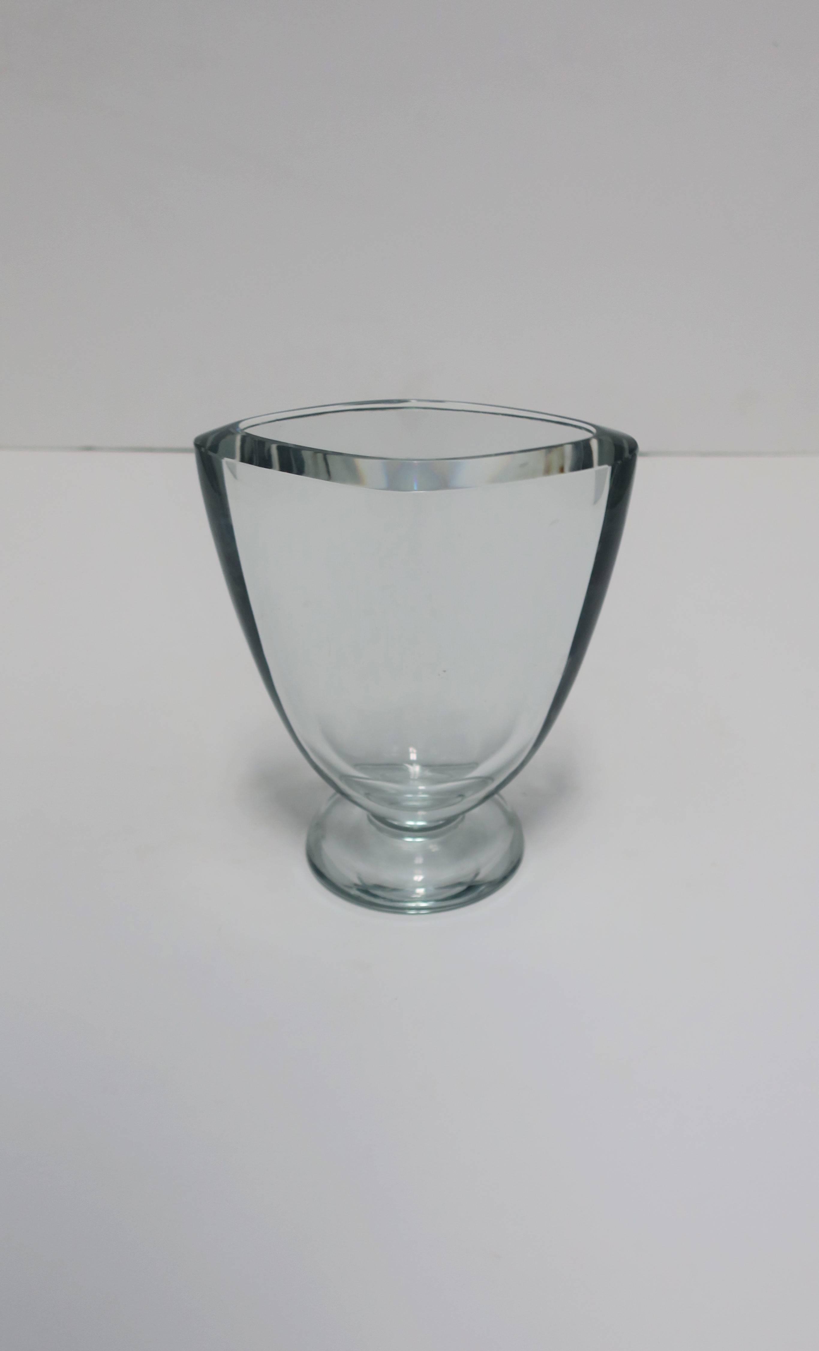 Swedish Scandinavian Modern Crystal Strombergshyttan Glass Vase  In Good Condition For Sale In New York, NY
