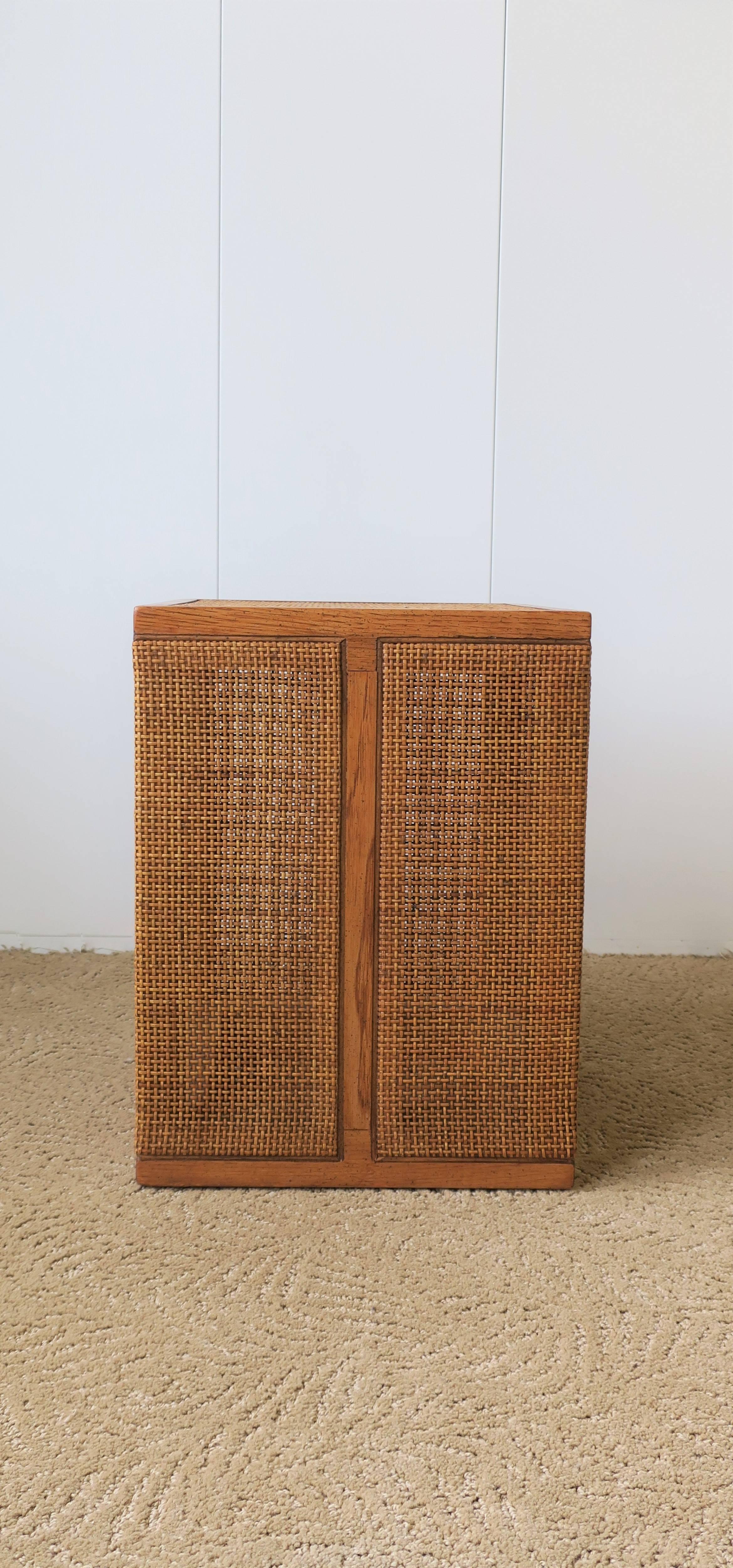 Small Square Wicker Rattan Side or End Table 2