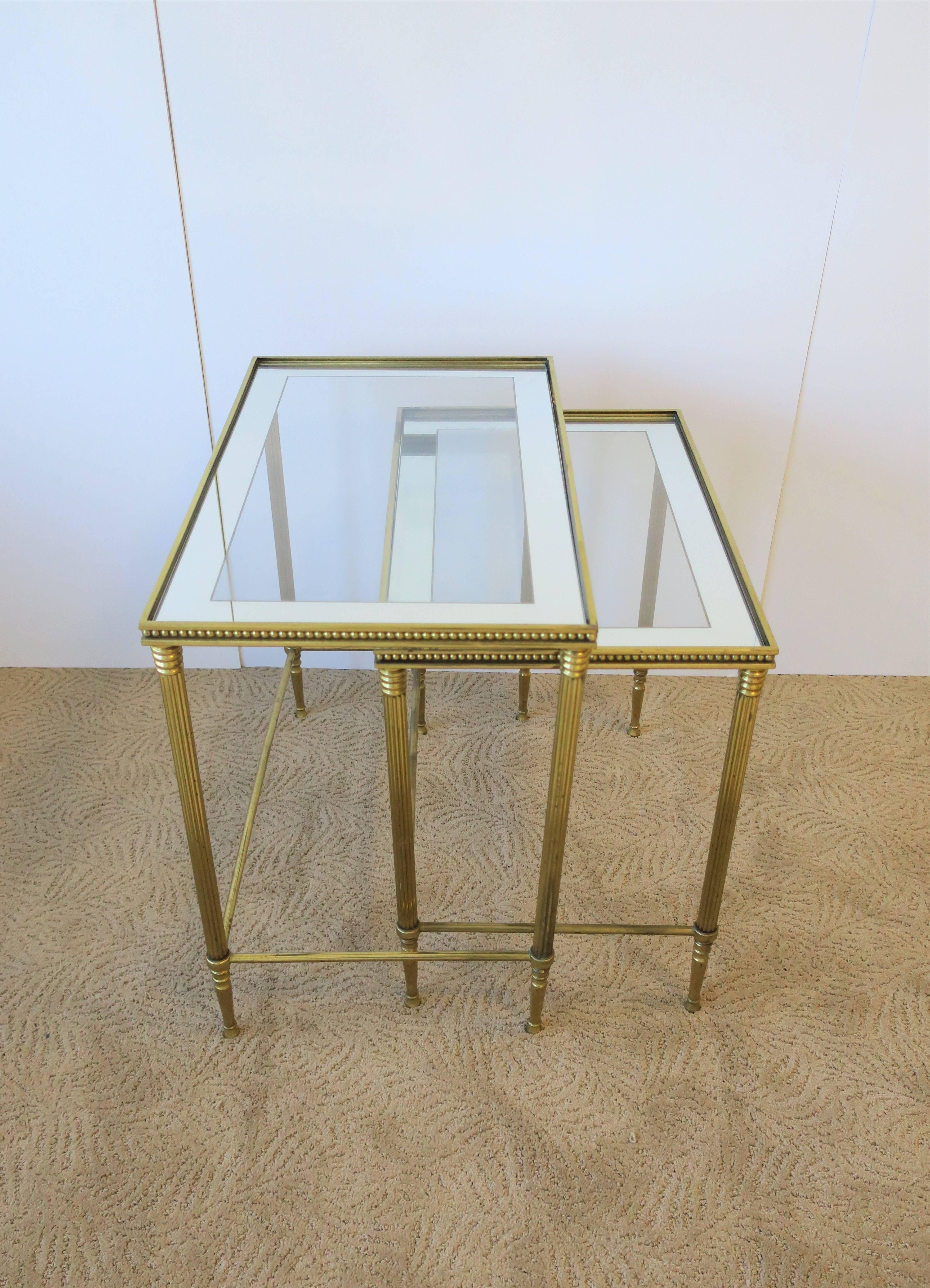 Mid-20th Century Vintage Set of Italian Brass and Glass Nesting Tables, Italy 1960s