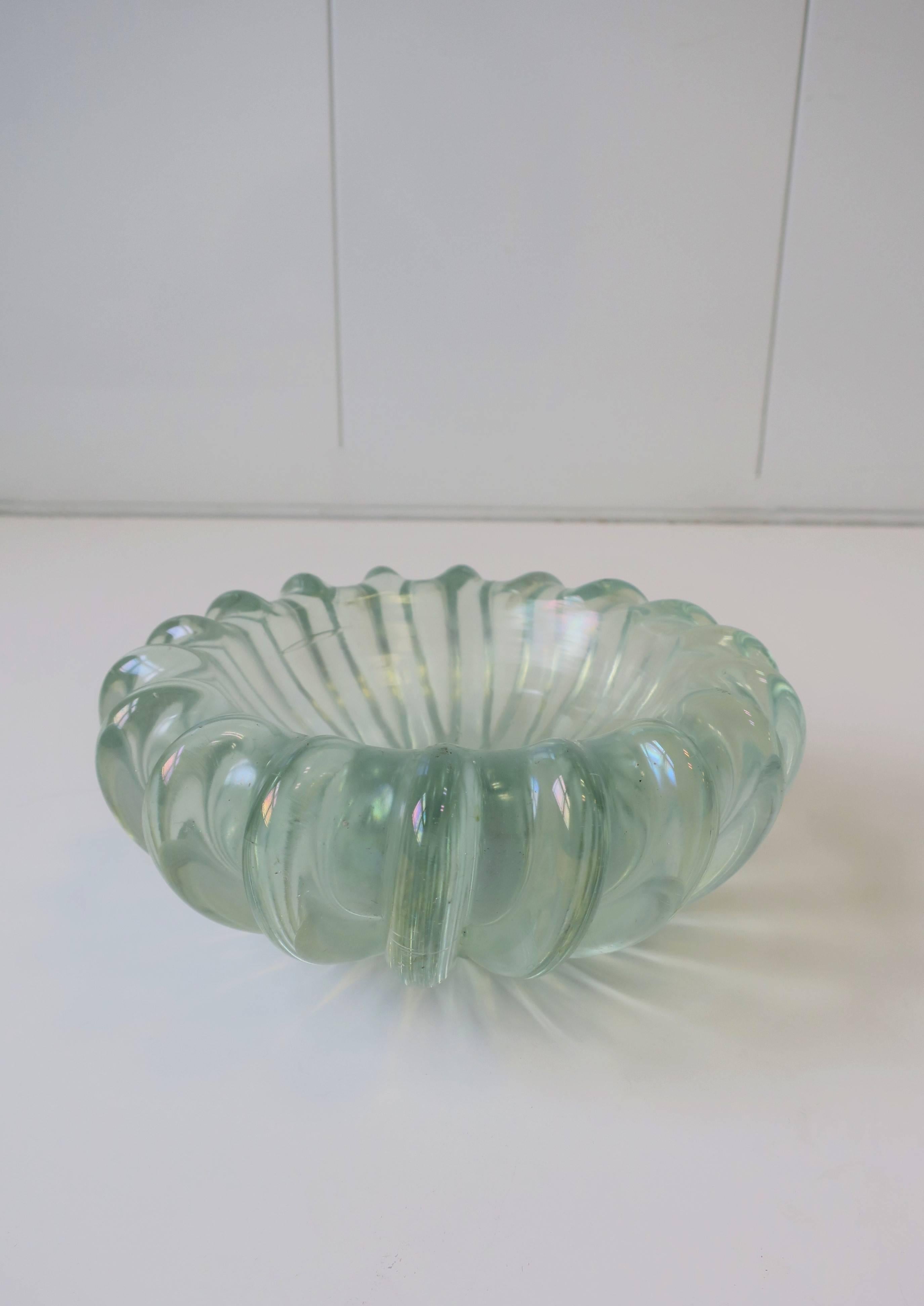 Italian Murano Art Glass Bowl with Iridescent Hue and Fluted Design For Sale 9