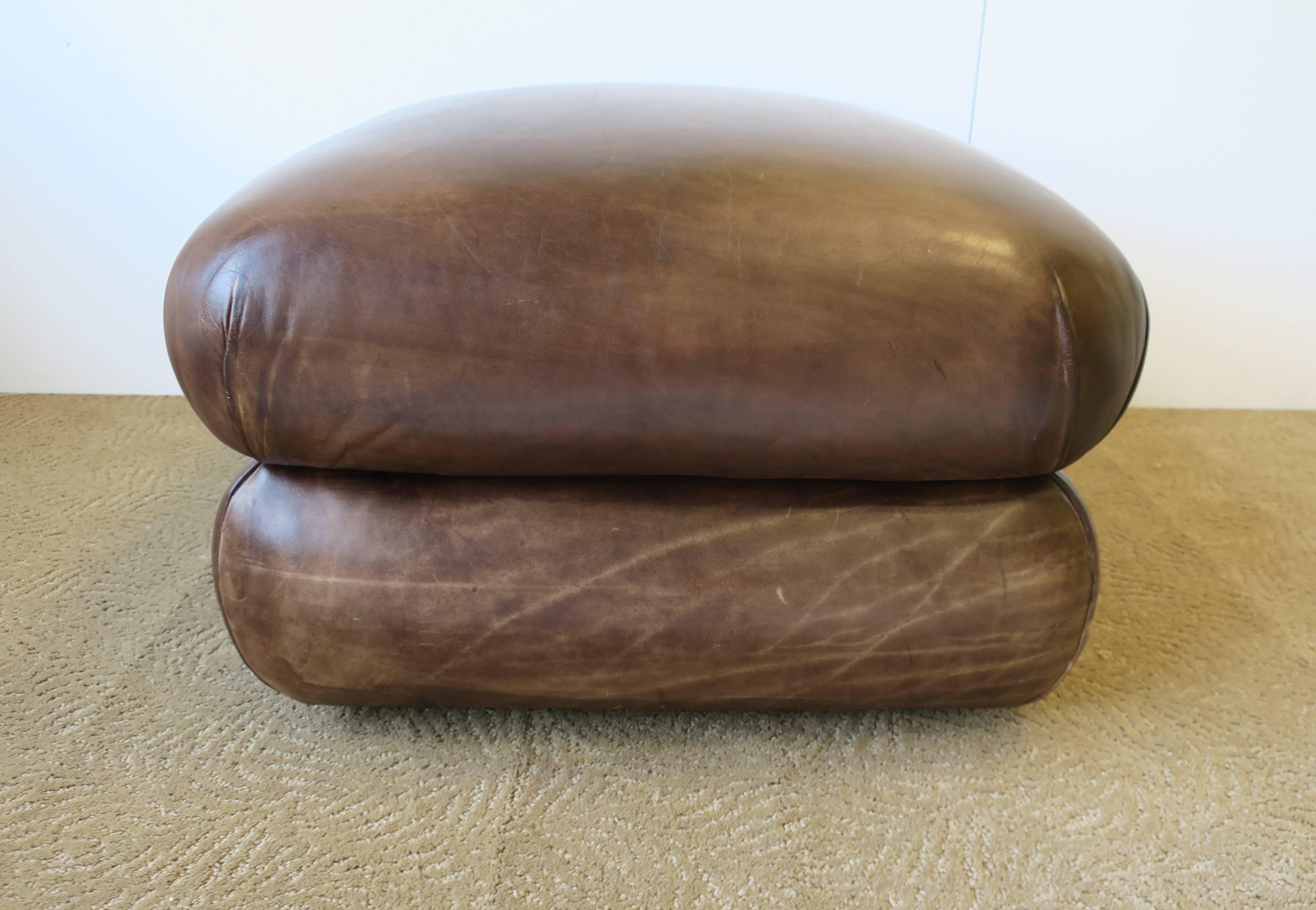 Postmodern English Brown Leather Ottoman by George Smith, ca. 1990s 2