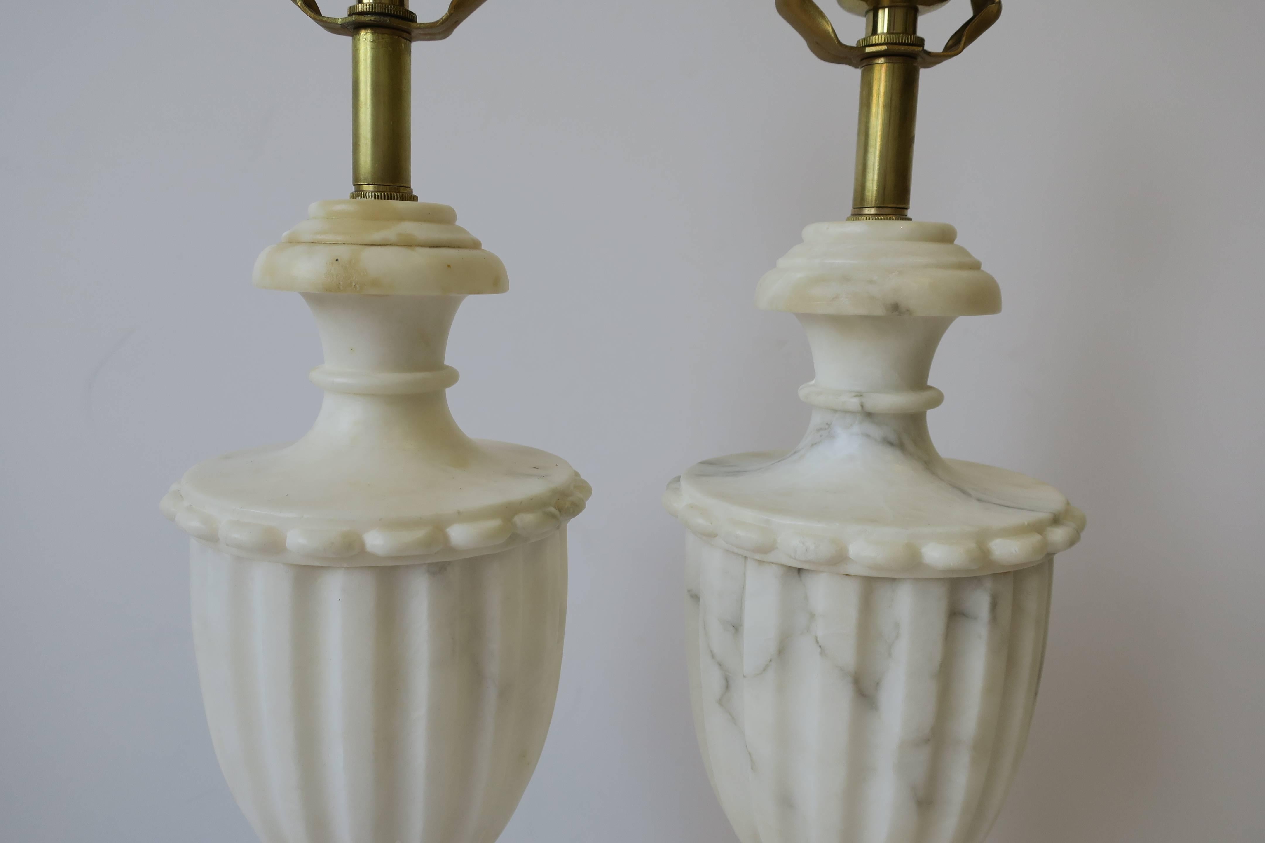 20th Century Pair of Italian Classical Roman White Marble Urn Table Lamps