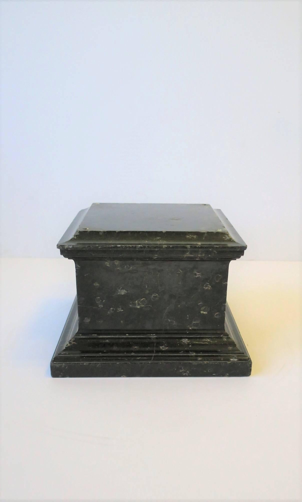 sculpture pedestal base