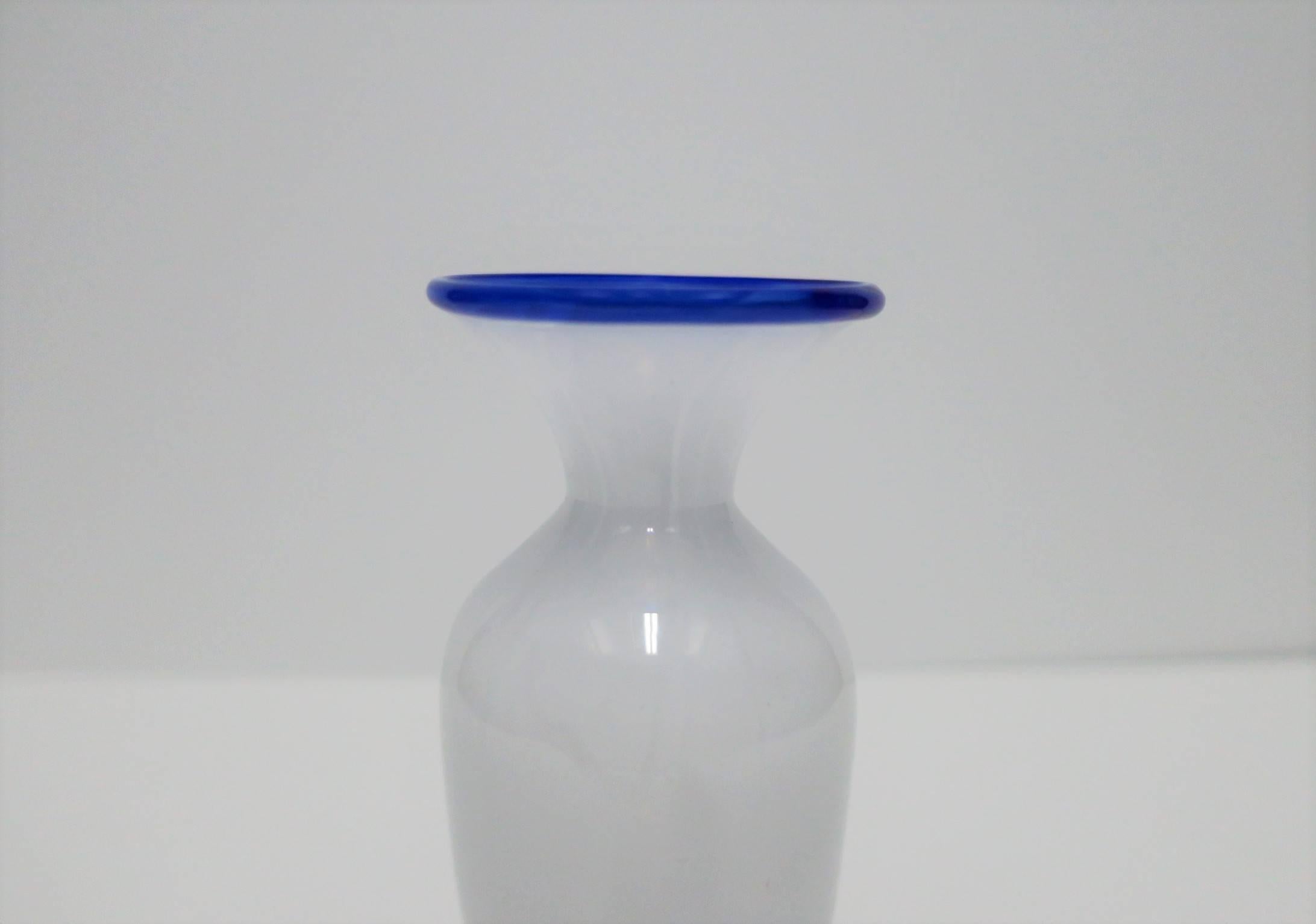 20th Century Blue and White Italian Urn Art Glass Vase