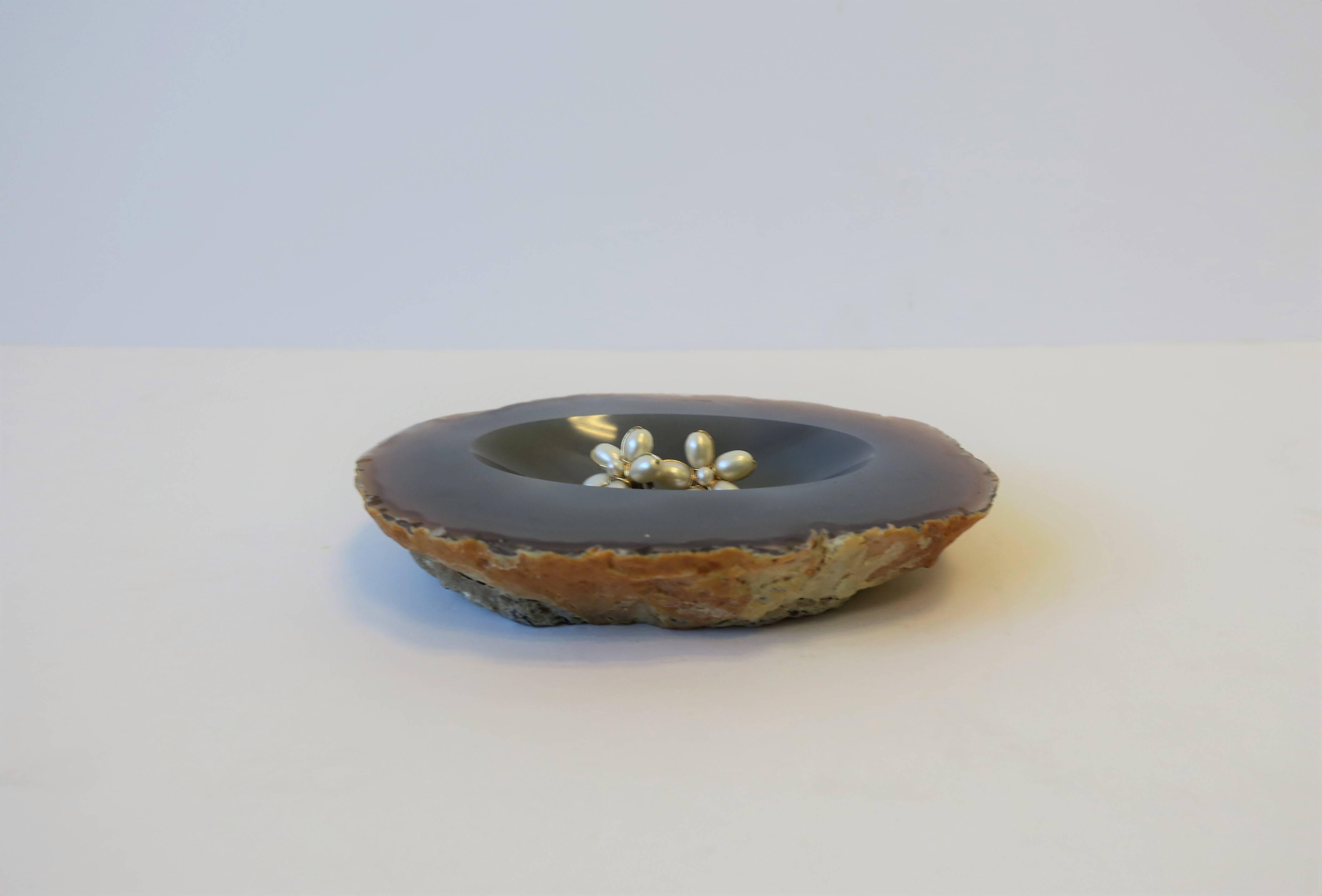 Agate Onyx Jewelry Dish Organic Modern in Blue Grey In Good Condition For Sale In New York, NY
