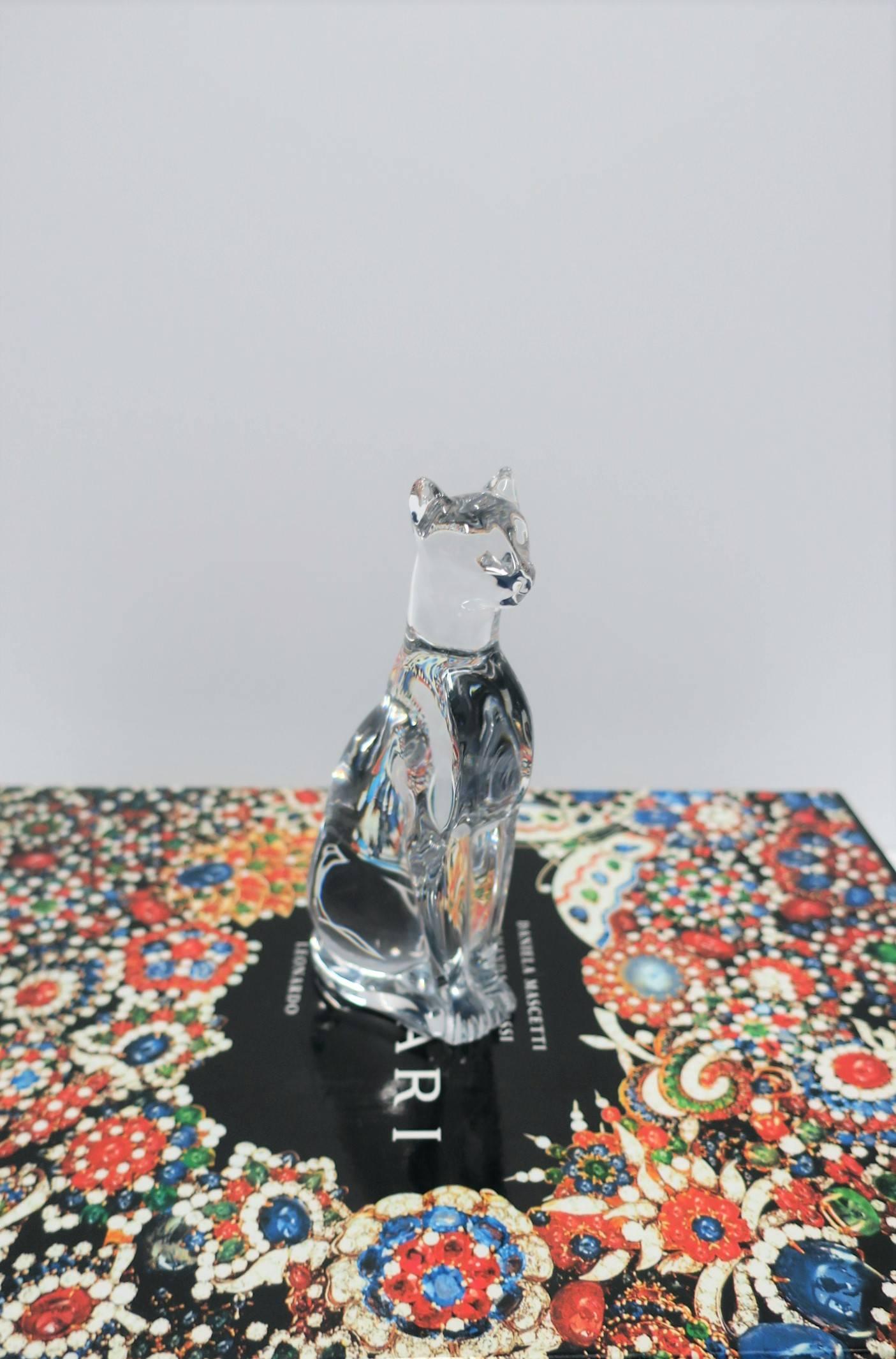 20th Century Art Deco French Baccarat Crystal Cheetah or Panther Cat Sculpture