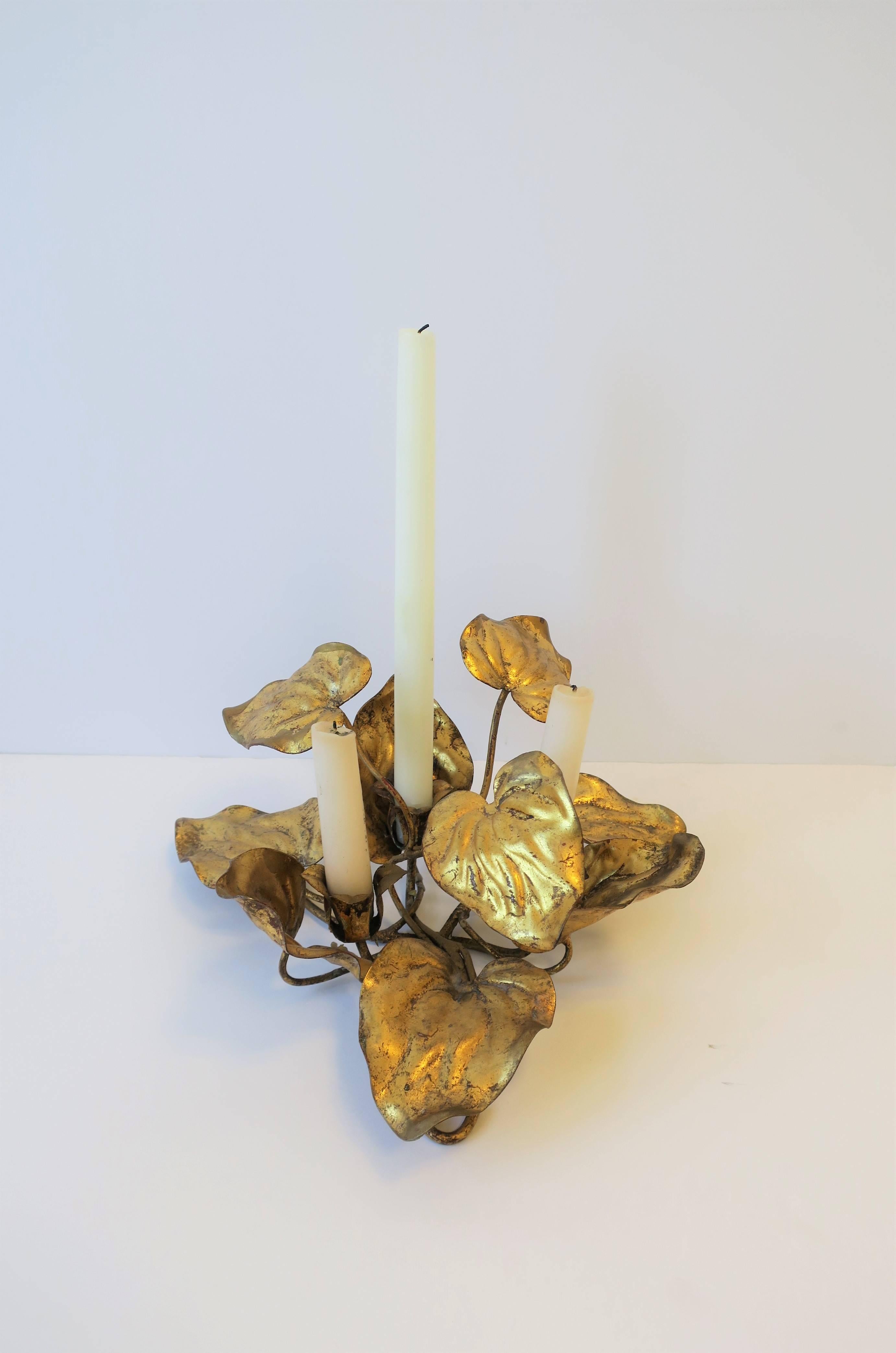 Italian Art Nouveau Gold Gilt Tole Leaf Sculpture or Candelabra In Good Condition In New York, NY