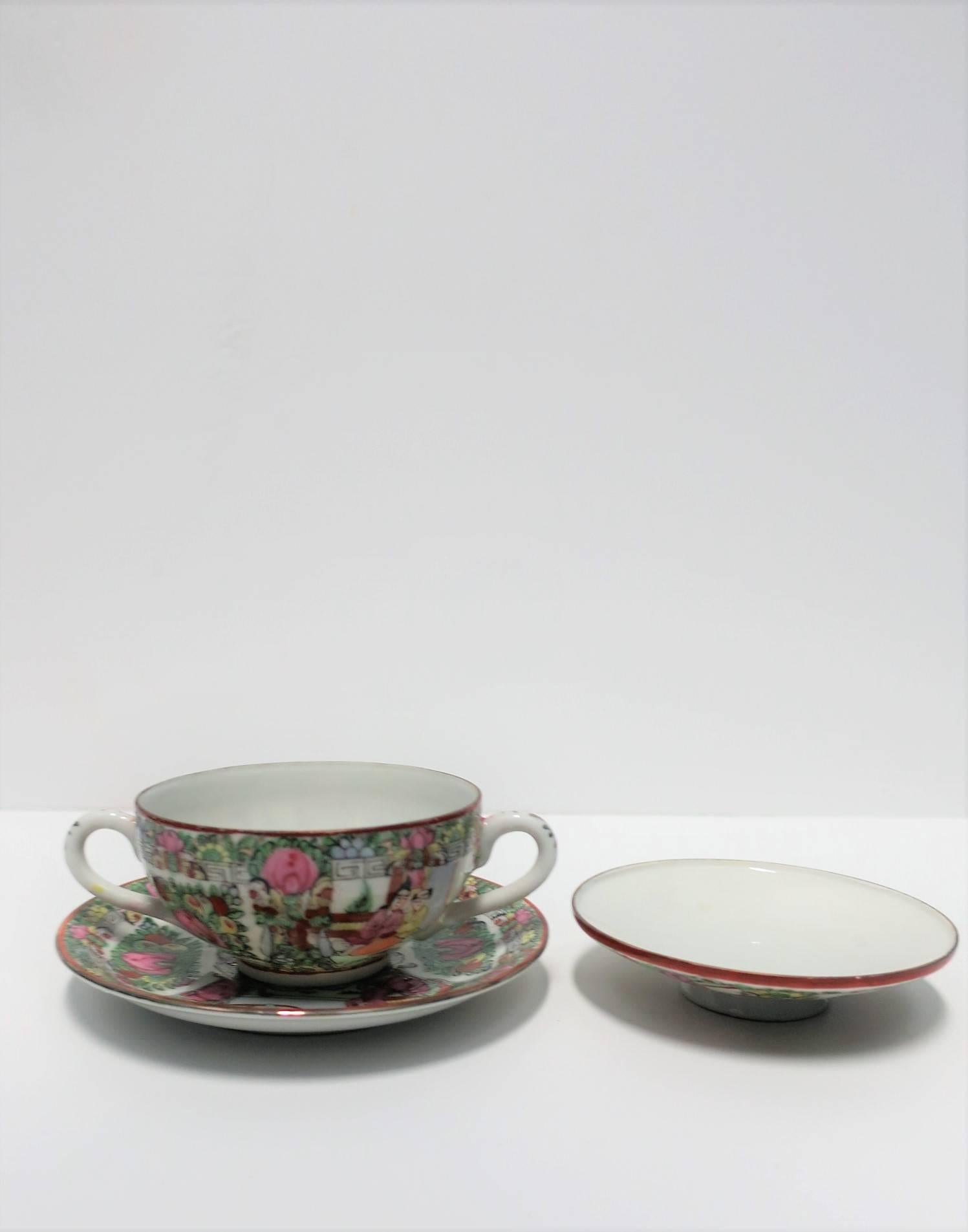 Hand-Crafted Porcelain Famille Rose Tea Cup or Soup Set For Sale