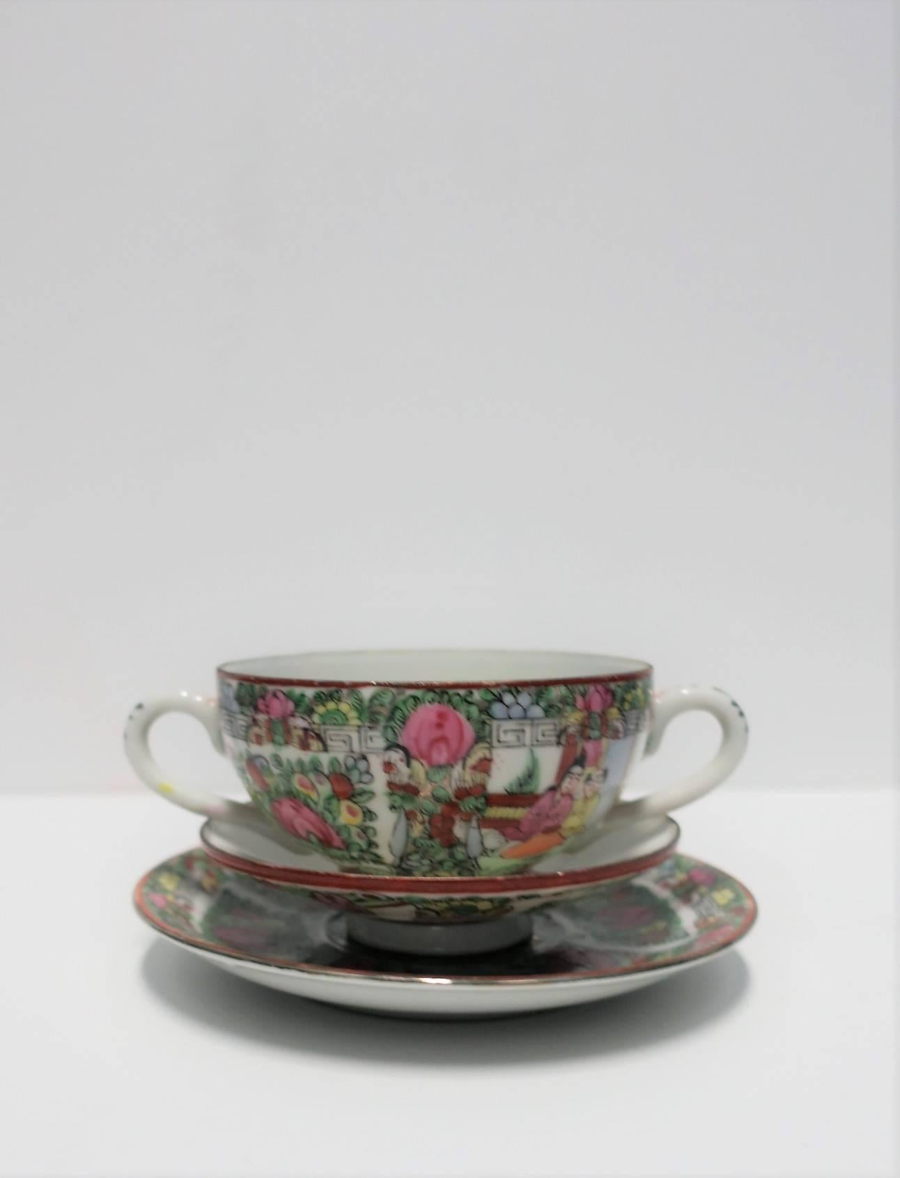 20th Century Porcelain Famille Rose Tea Cup or Soup Set For Sale