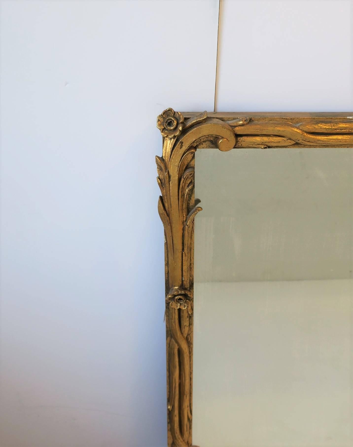 Italian Rococo Gold Giltwood Wall Mirror 1