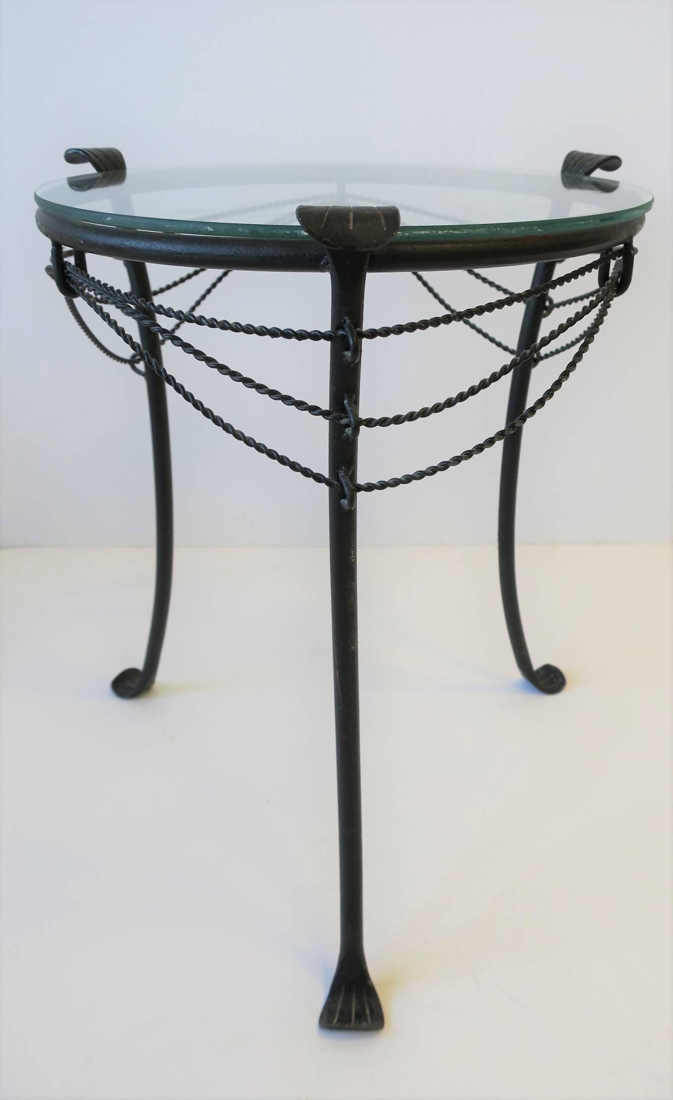 Gueridon Metal Round Side Table 2