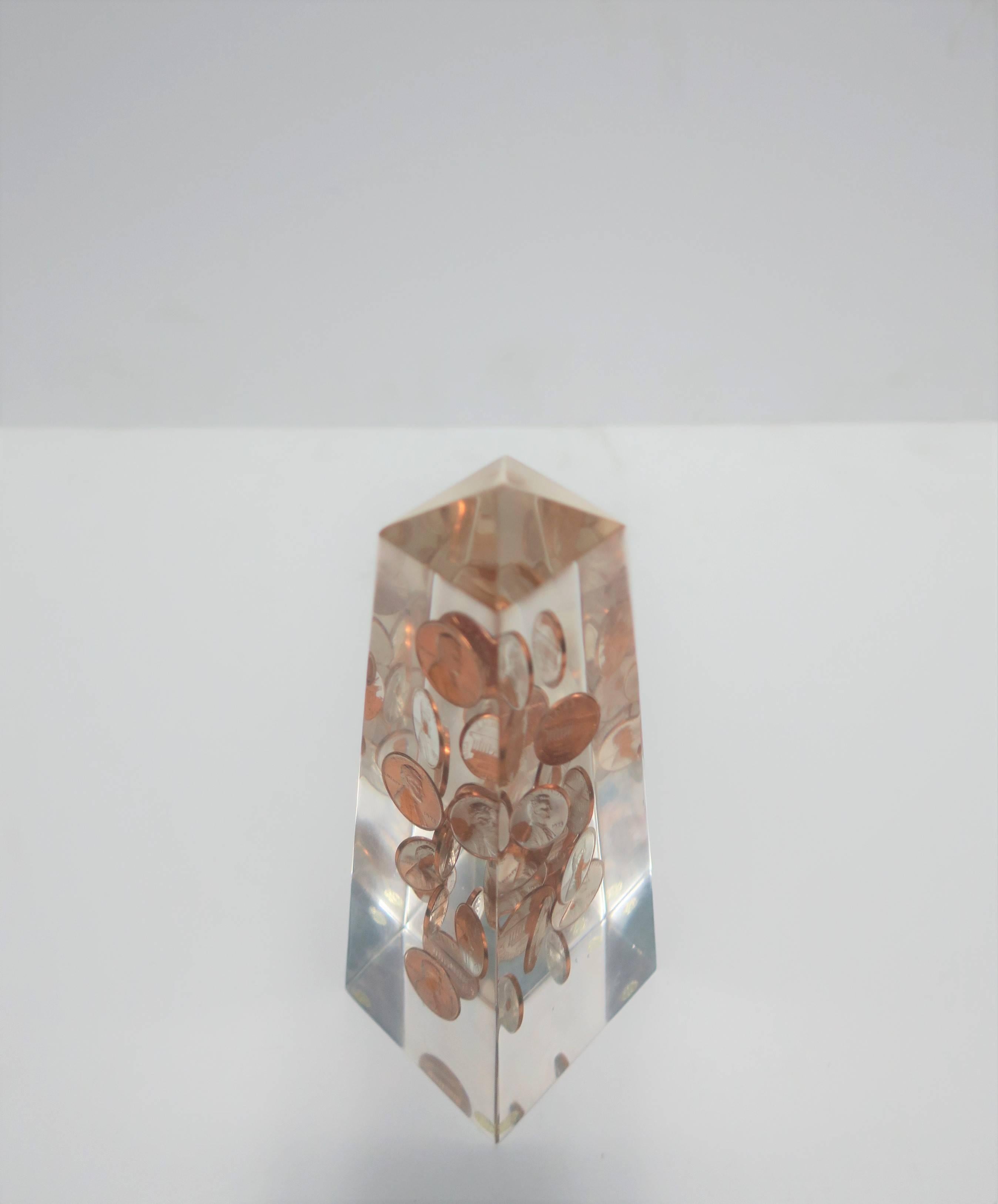 Modern Lucite and Copper Penny Obelisk, ca. 1970s In Good Condition For Sale In New York, NY