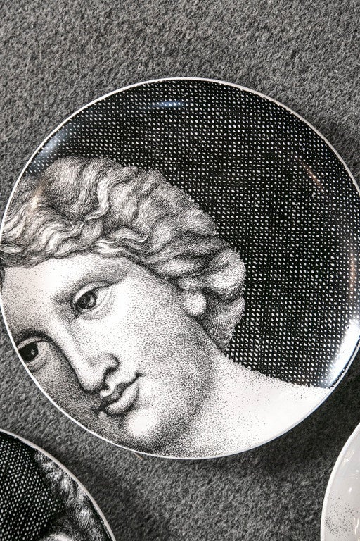 Set of Twelve Fornasetti Porcelain Plates Depicting Eve In Excellent Condition In Stamford, CT