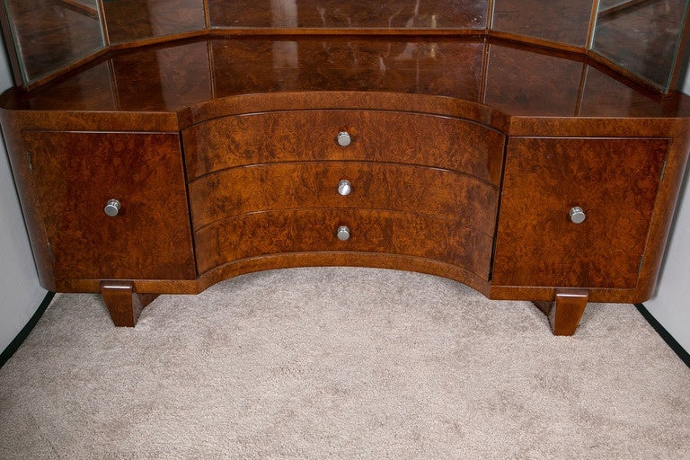 Burlwood Art Deco Vanity or Dressing Table with Two Matching Night Stands For Sale 1