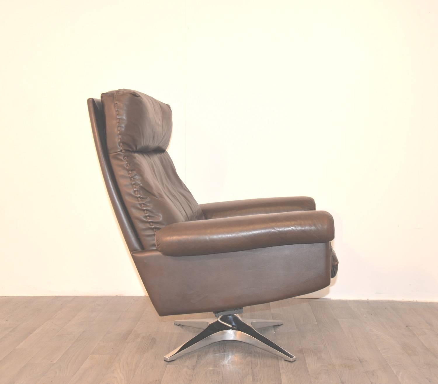 Late 20th Century Vintage 1970s De Sede DS 31 Swivel Lounge Club Armchair with Ottoman