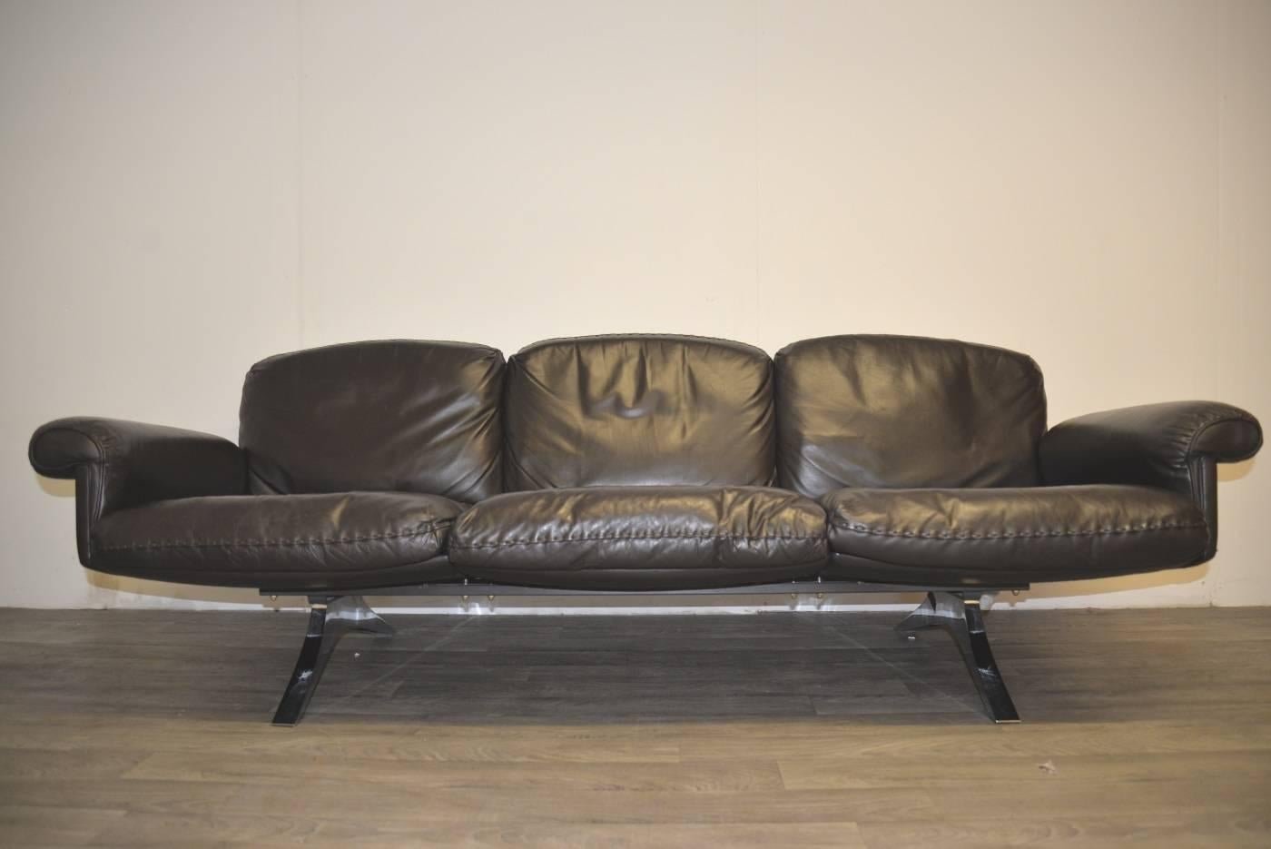 Competitive shipping rates for our US Continent and European customers
Try before you buy service for our UK mainland customers
Returns accepted

Highly desirable retro de Sede 3 seater sofa and matching swivel lounge club armchair. Built in the
