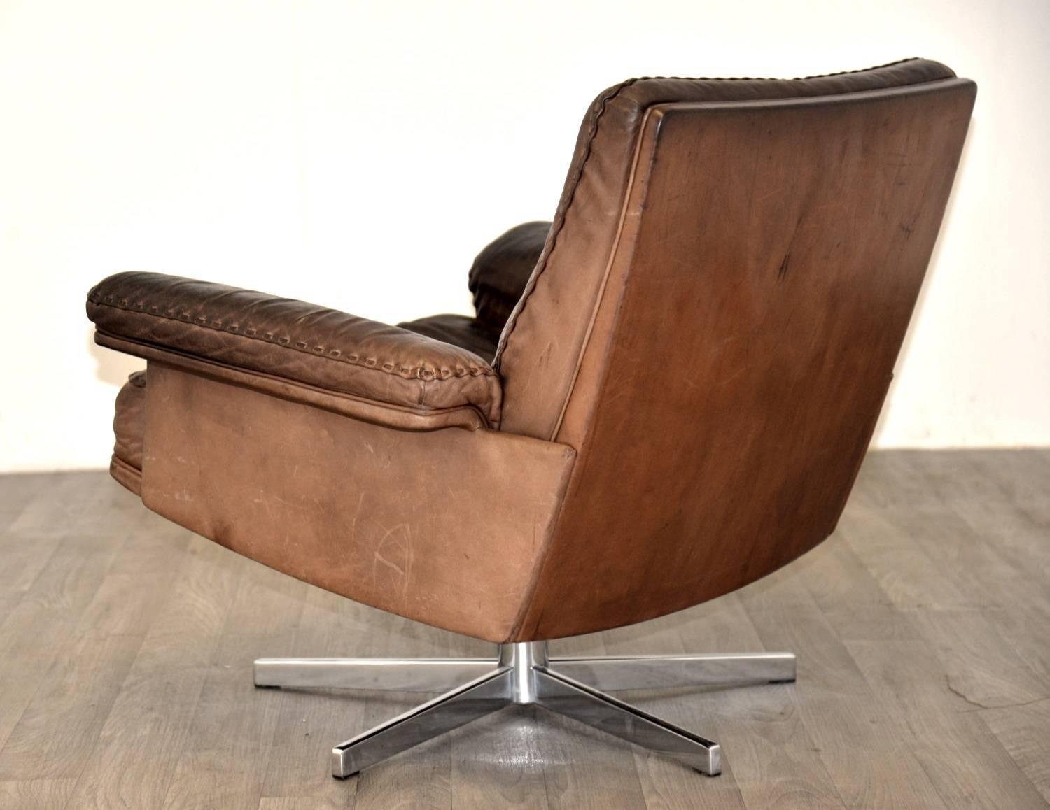 Mid-Century Modern Vintage De Sede DS 35 Three-Seat Sofa and Lounge Swivel Armchair, 1960s