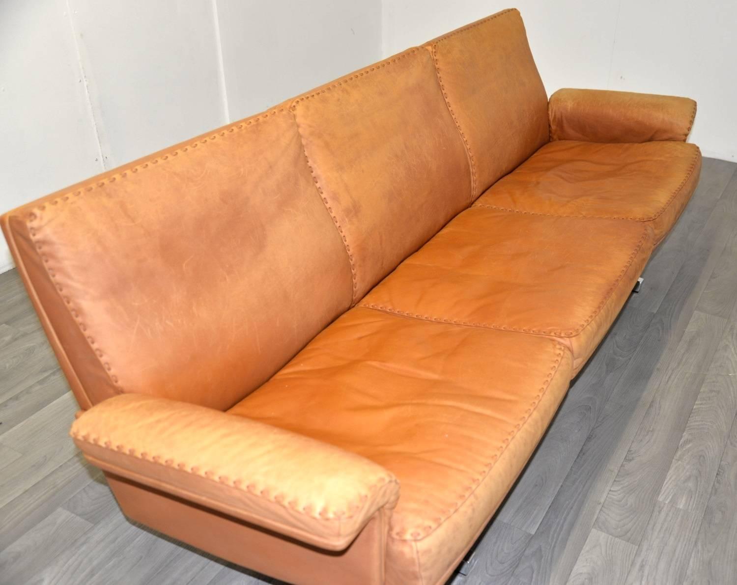 Vintage De Sede DS 35 Three-Seat Sofa and Ottoman, 1960s 3
