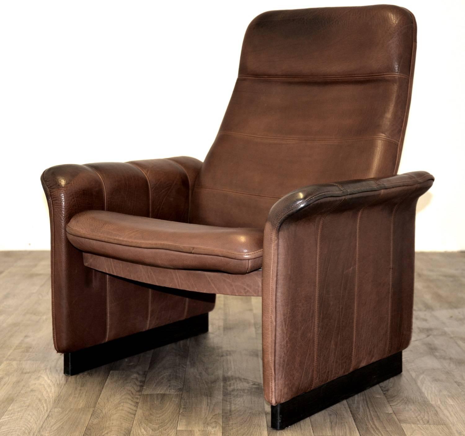 Discounted airfreight for our US and International customers ( from 2 weeks door to door) 

We bring to you a vintage de Sede DS lounge armchair and ottoman. Built to incredibly high standards by De Sede craftsman in Switzerland, this armchair is