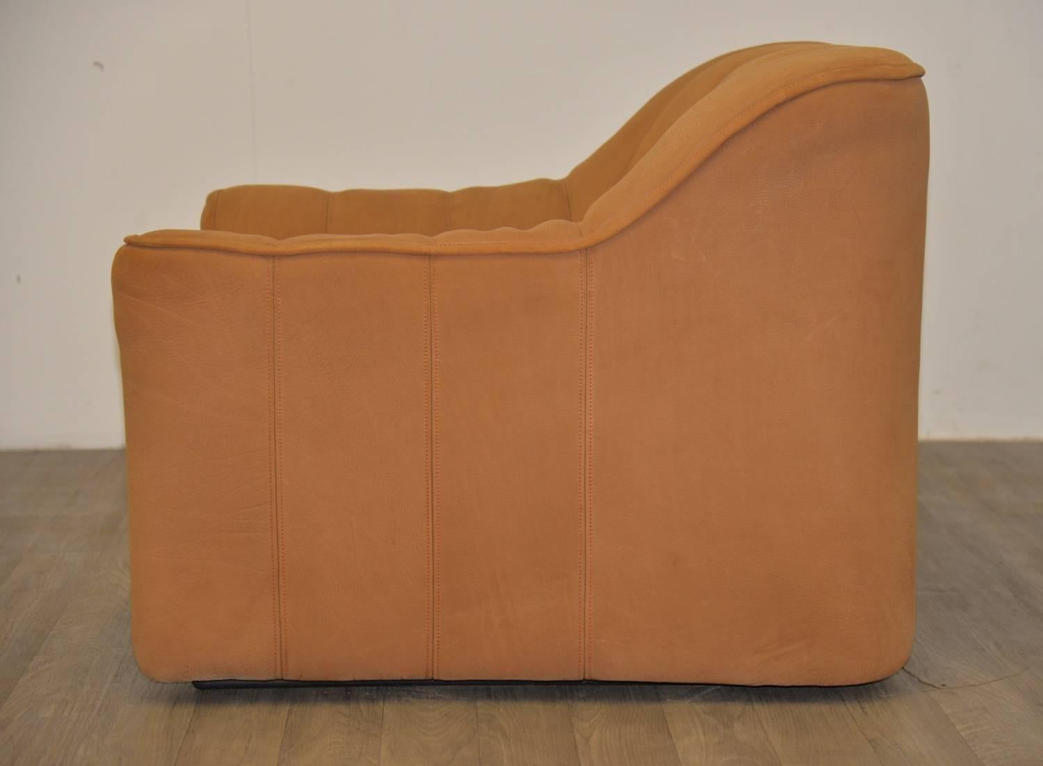 Vintage De Sede DS 44 Sofa and Matching Armchair with Ottoman, 1970s In Excellent Condition In Fen Drayton, Cambridgeshire