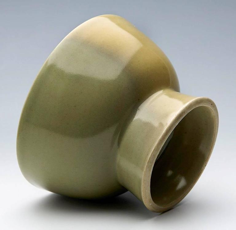 English David Leach Celadon Glazed Studio Pottery Bowl, 20th Century For Sale