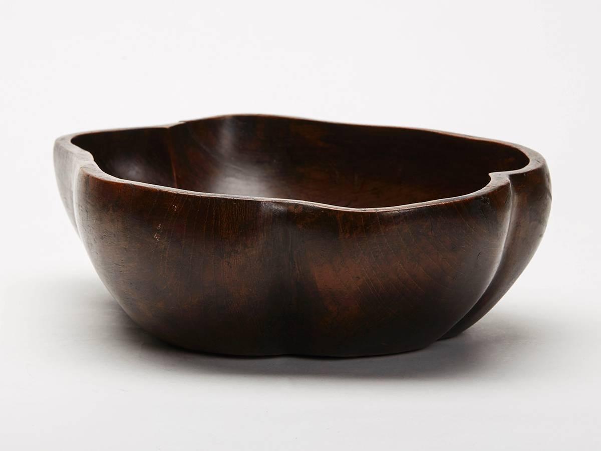 Vintage Hawaiian Carved Koa Wood Bowl, circa 1920 For Sale at 1stdibs